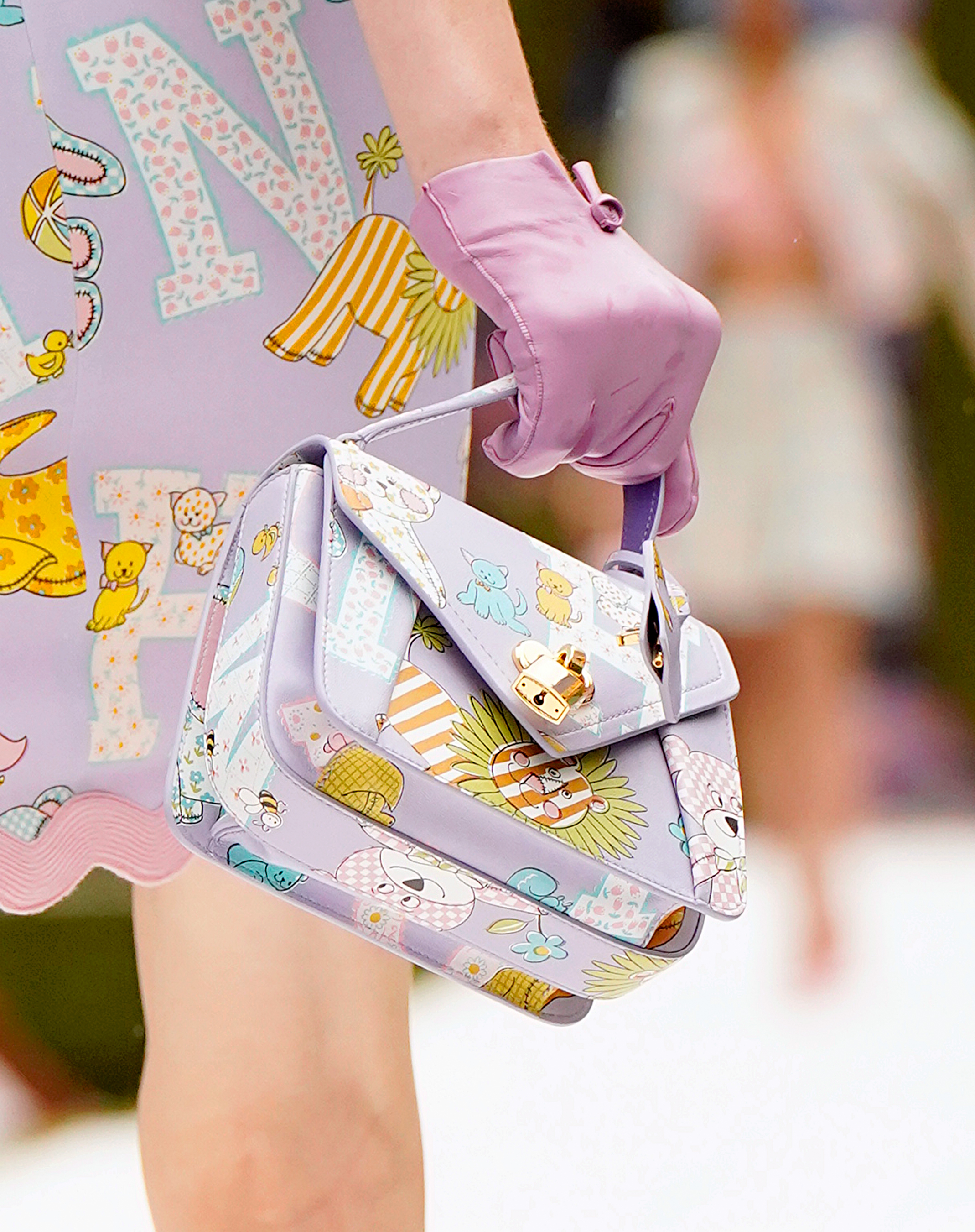 Moschino Spring 2022 Details Fashion Show