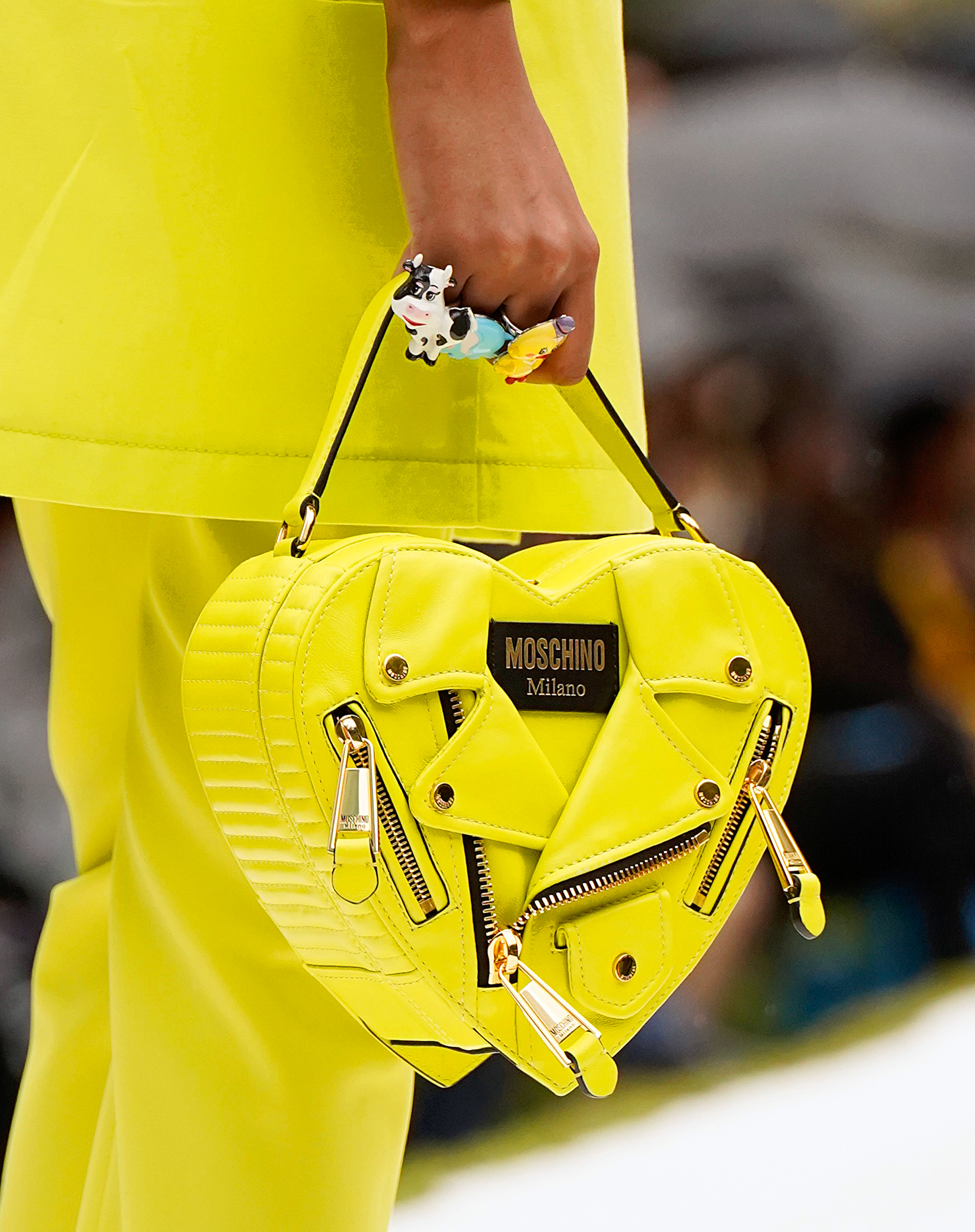 Moschino Spring 2022 Details Fashion Show