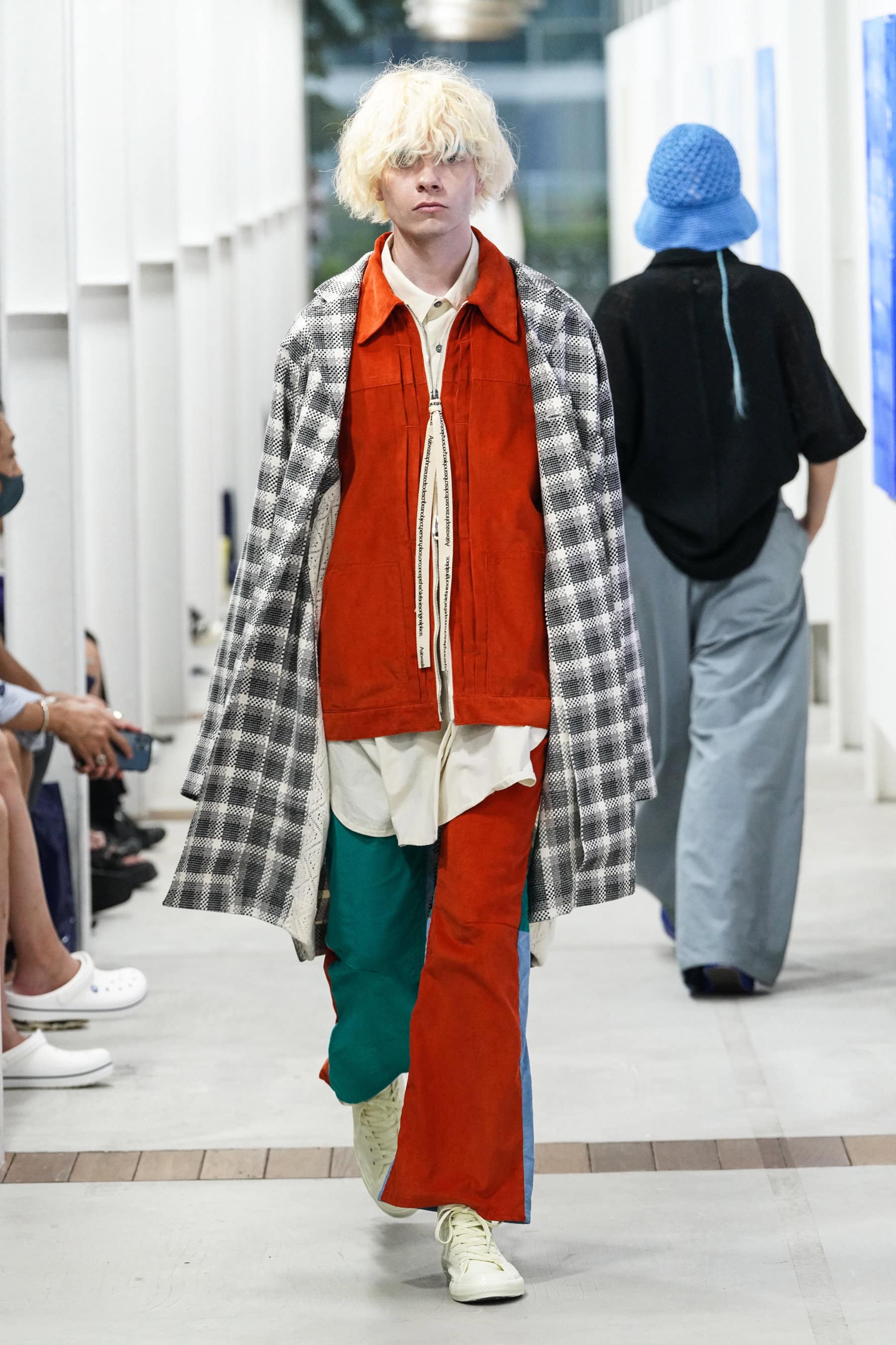Shinyakozuka Spring 2022  Fashion Show