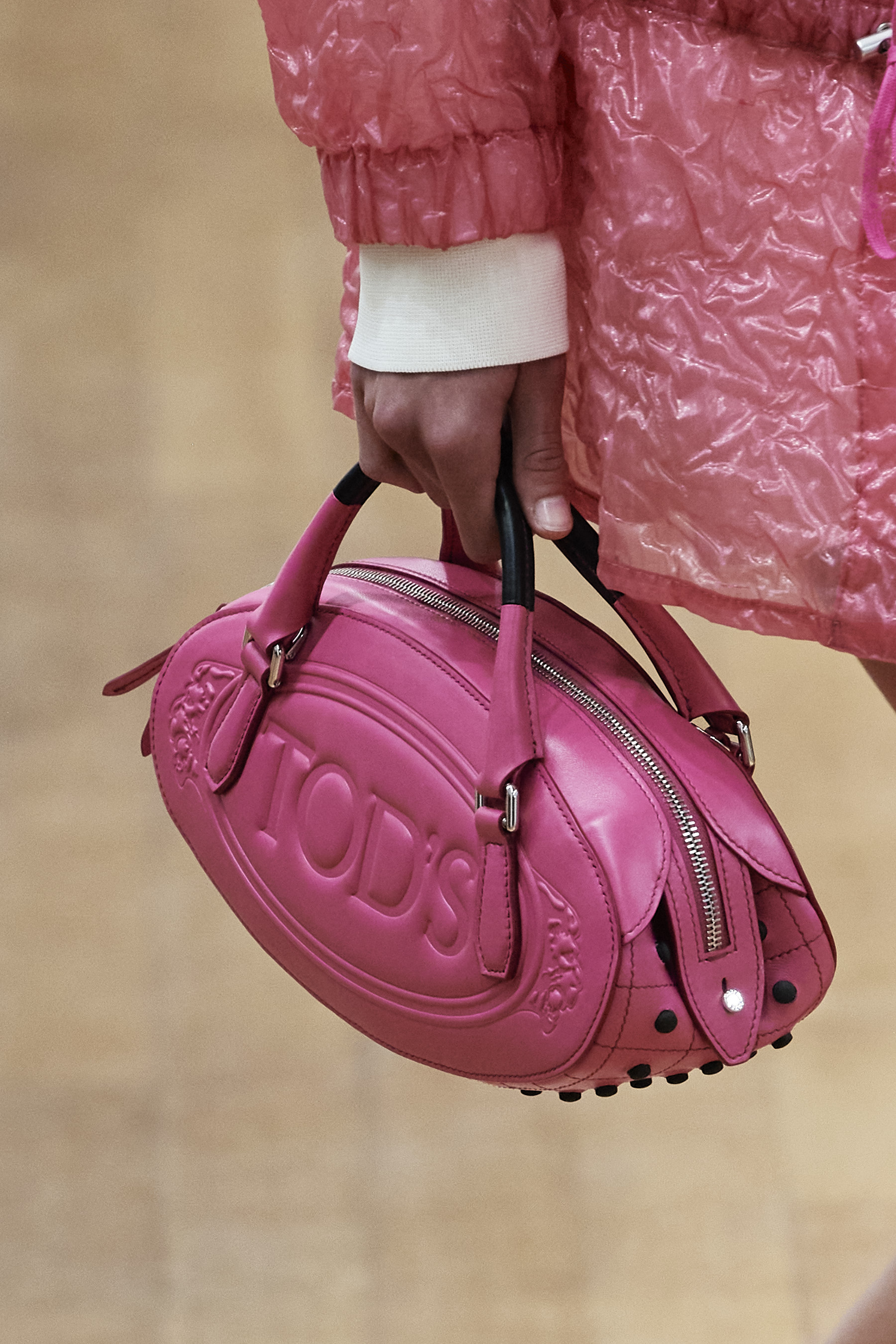 Tod S Spring 2022 Details Fashion Show