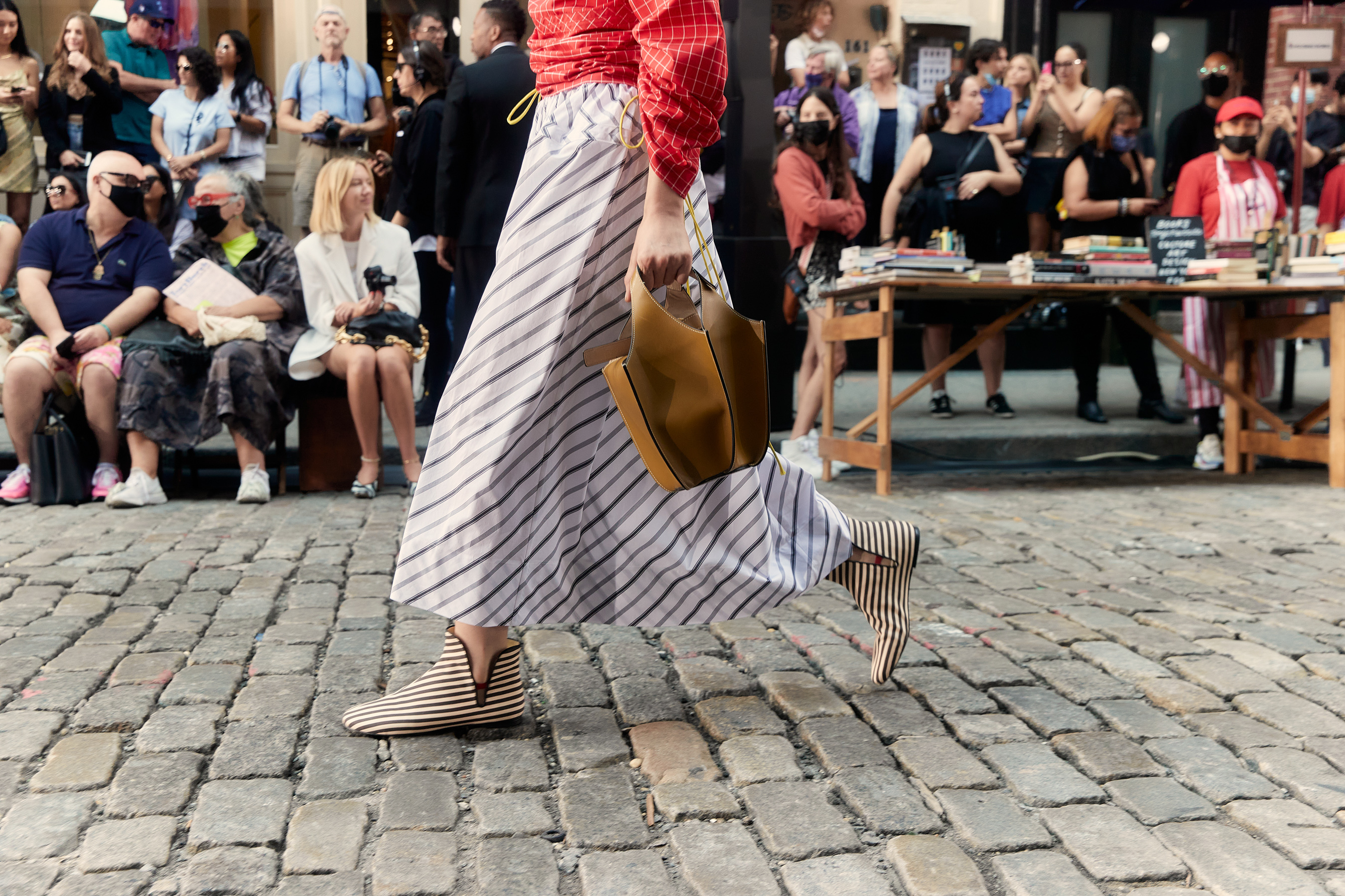 Tory Burch Spring 2022 Atmosphere Fashion Show