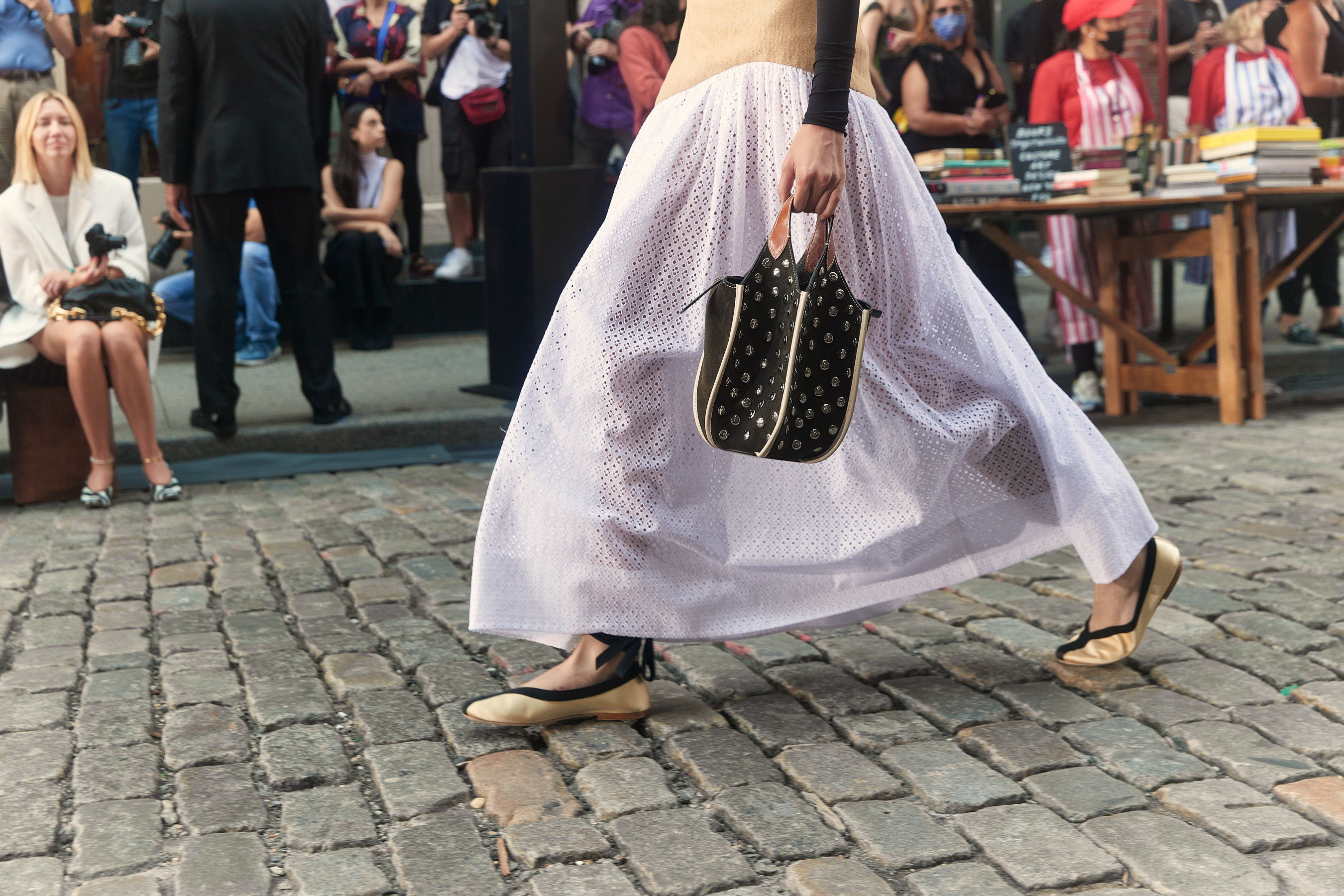 Tory Burch Spring 2022 Atmosphere Fashion Show