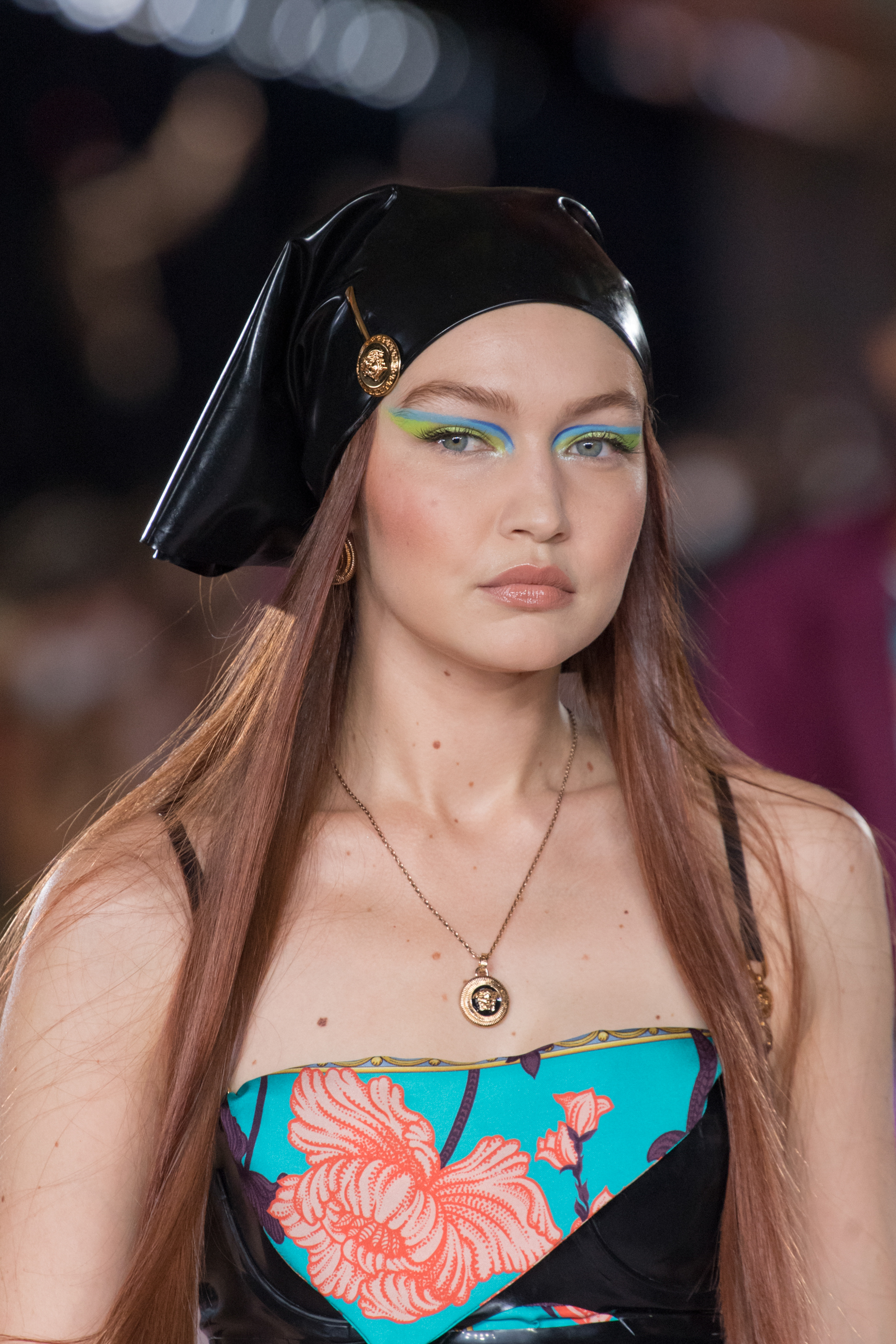 Versace Spring 2022 Details Fashion Show