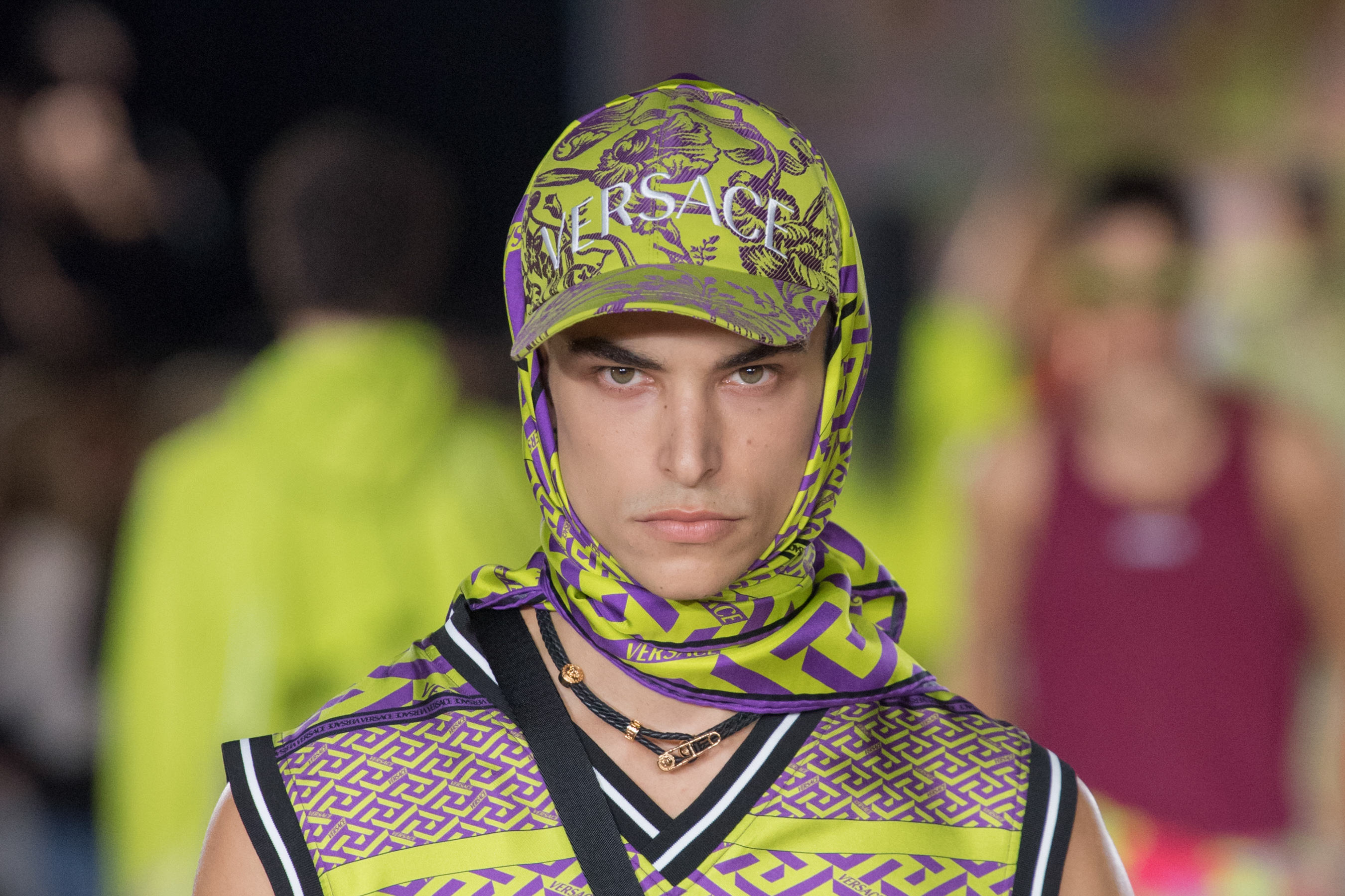 Versace Spring 2022 Details Fashion Show