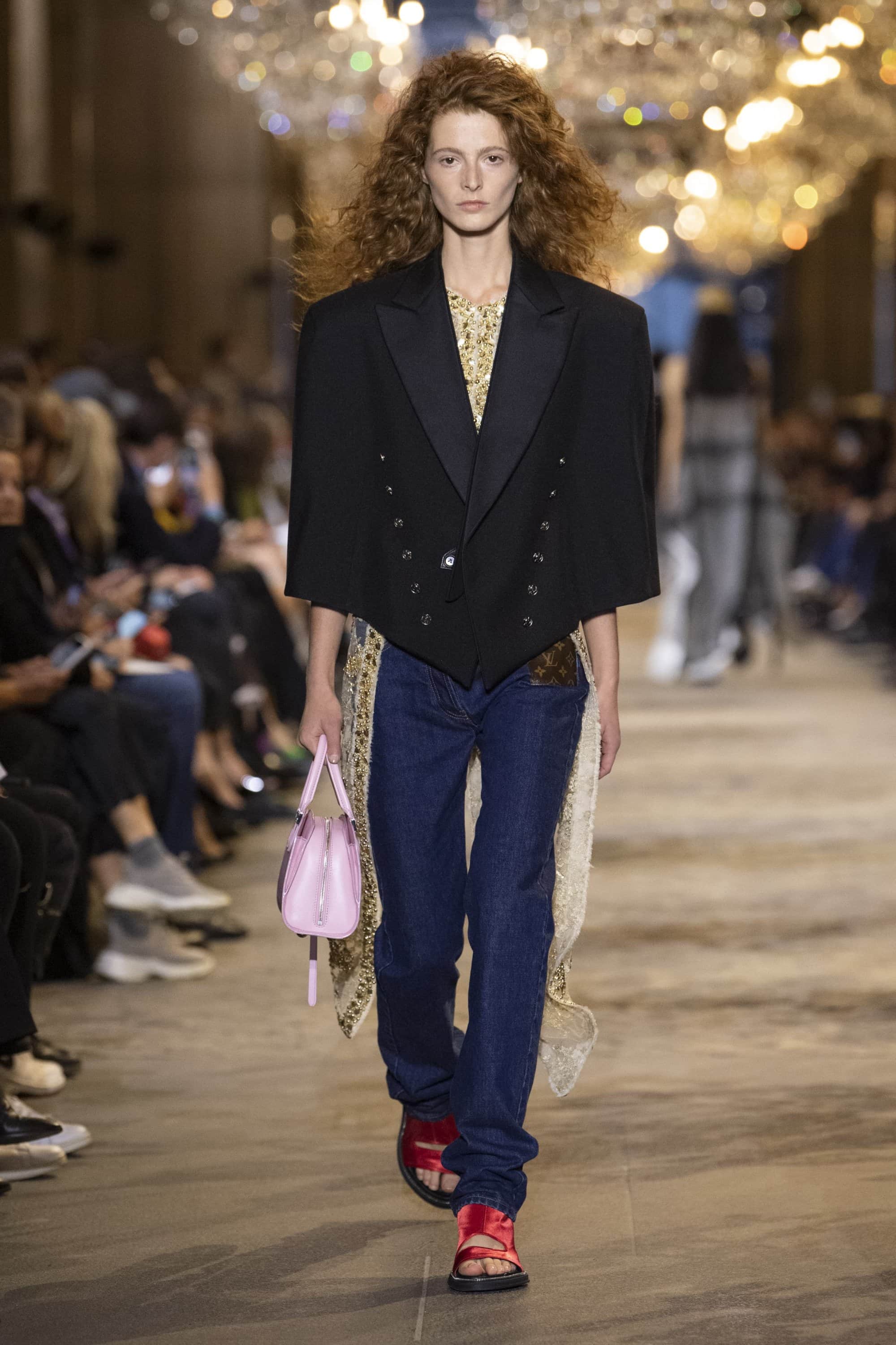 Louis Vuitton 2022 Resort Cruise Pre-Spring Womens Runway  Denim Jeans  Fashion Week Runway Catwalks, Fashion Shows, Season Collections Lookbooks >  Fashion Forward Curation < Trendcast Trendsetting Forecast Styles Spring  Summer Fall