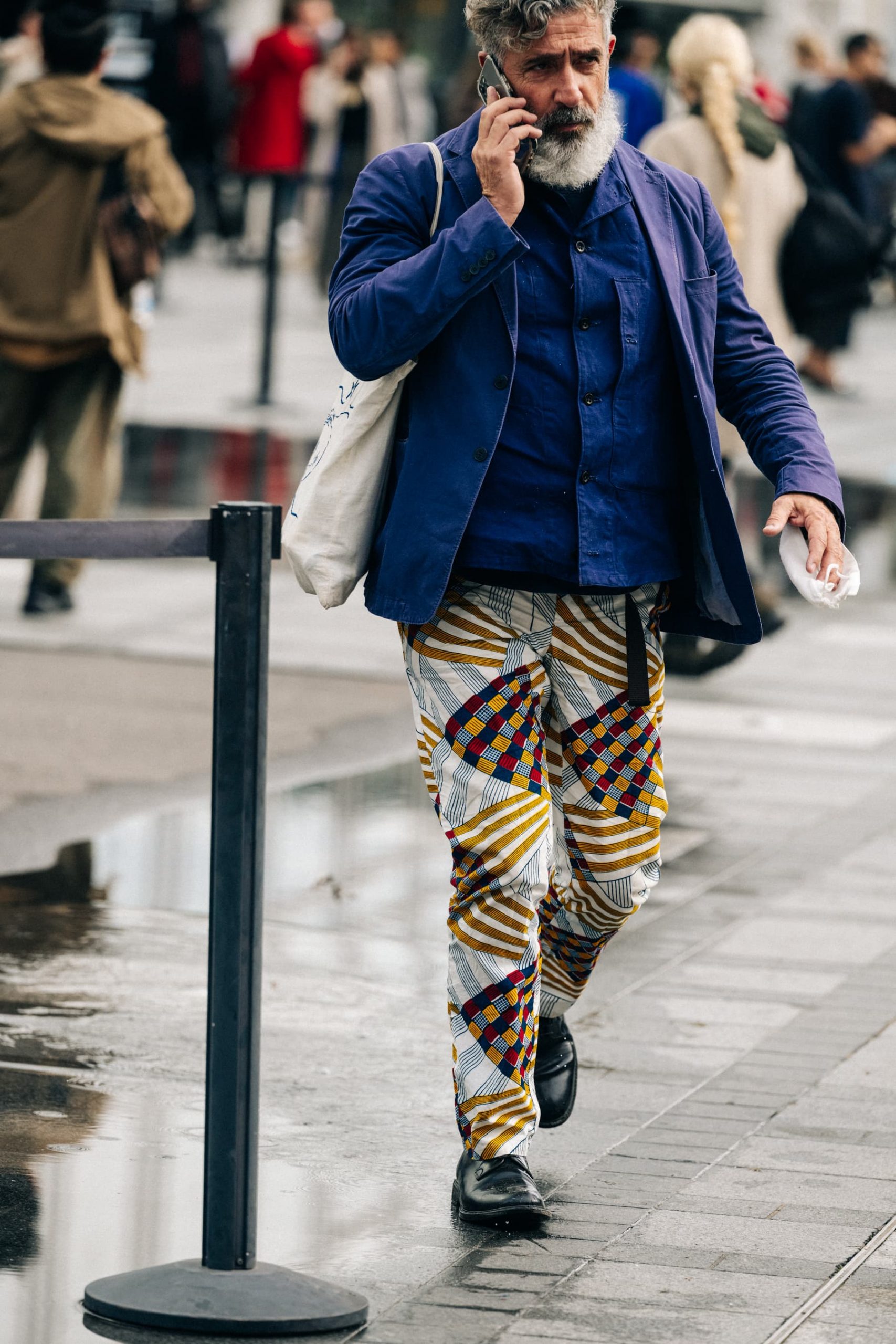 Paris Fashion Week Day 7 Street Style Spring 2022 by Adam Katz Sinding ...