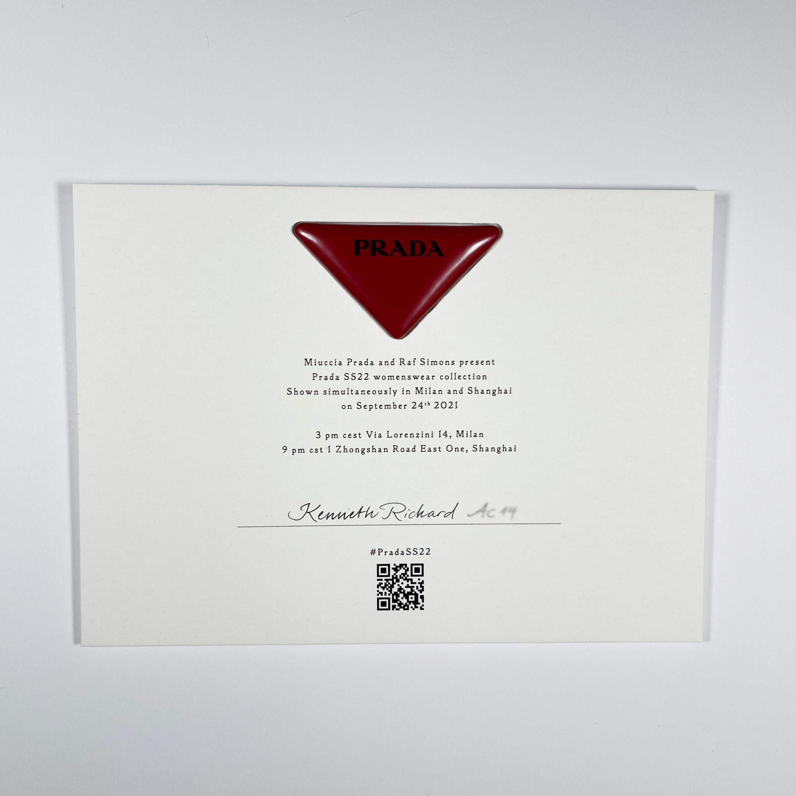 Louis Vuitton invitation  Fashion show invitation, Card design, Invitation  design