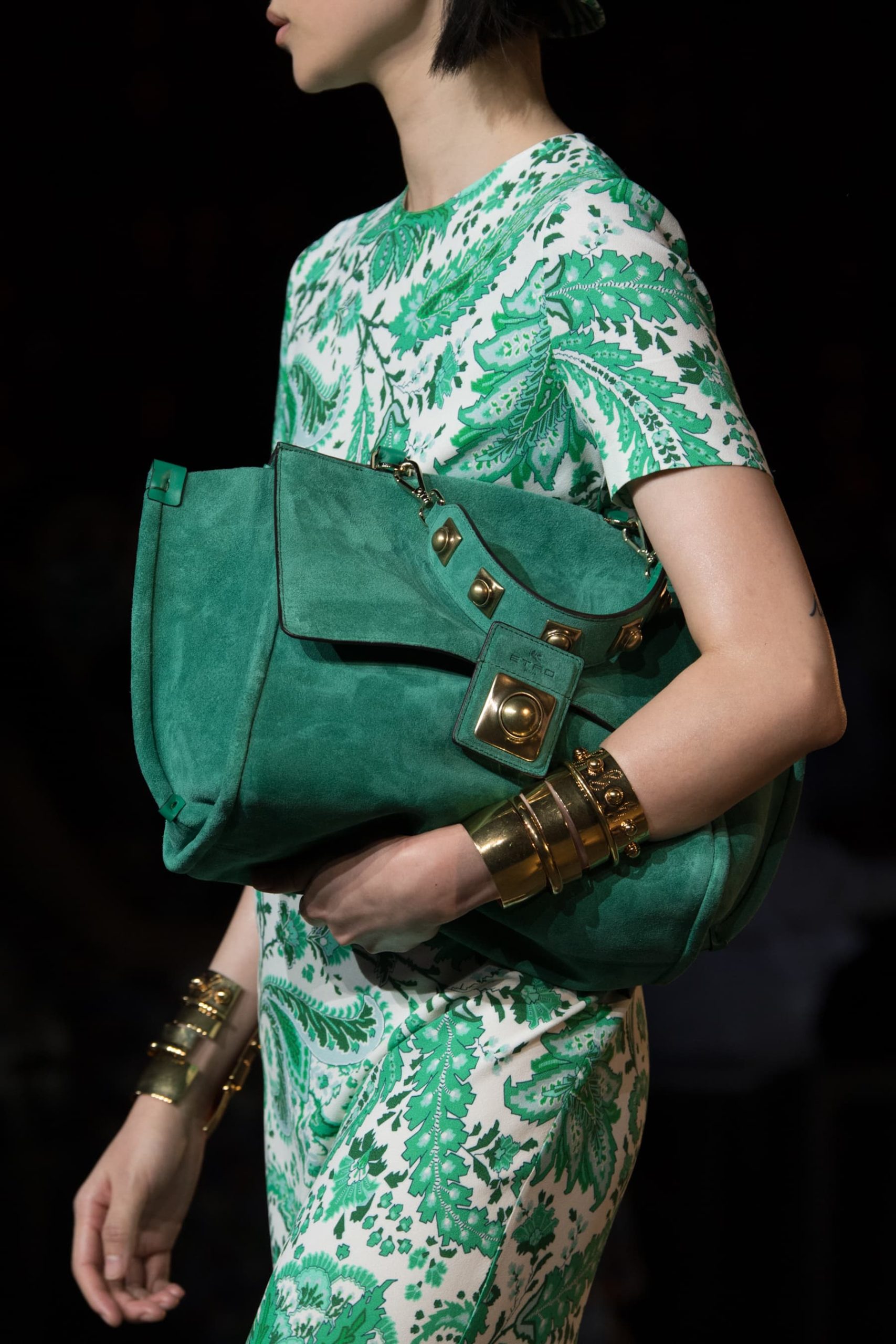 Hermit handbag – M.A.D Fashion Trends
