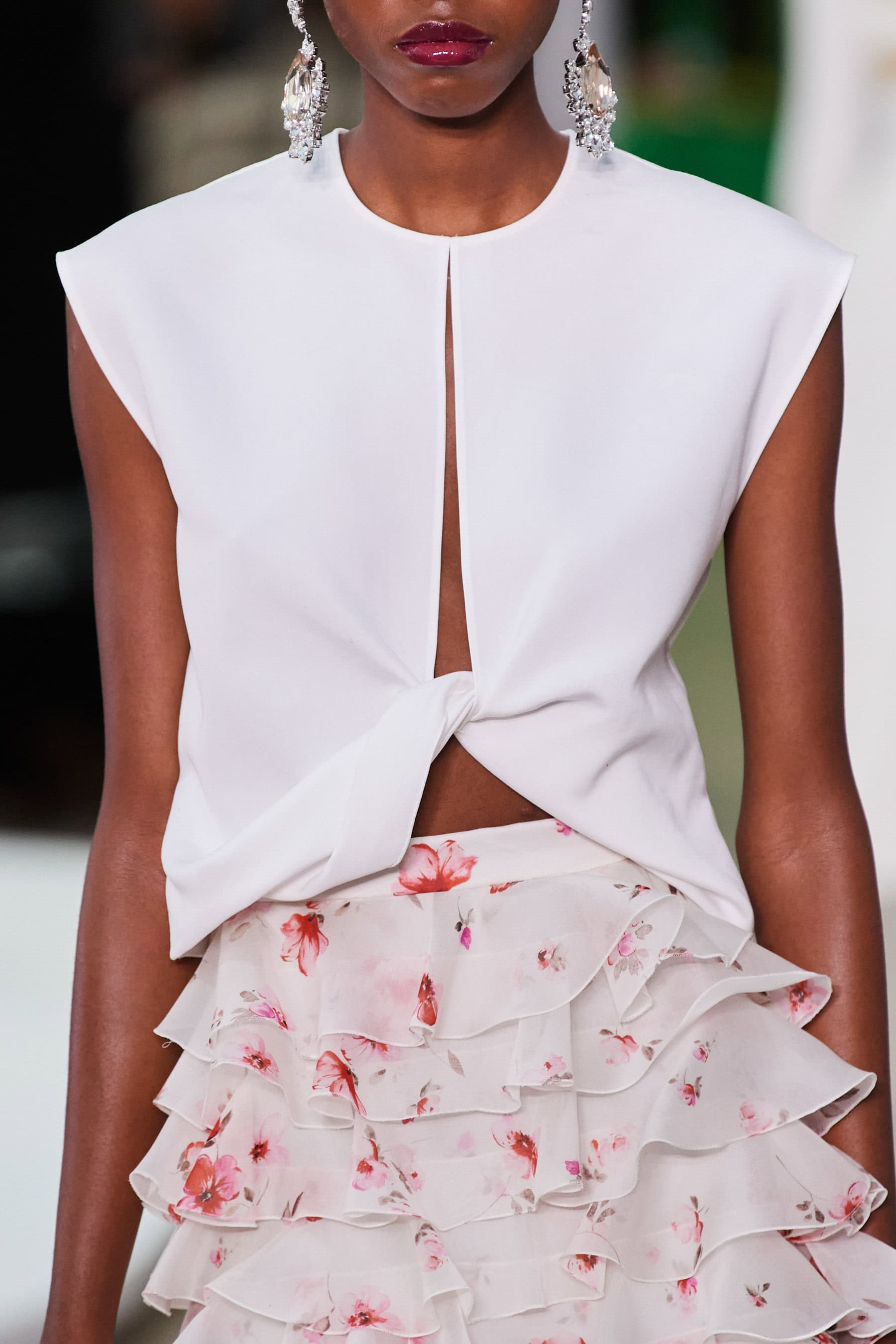 Giambattista Valli Spring 2022 Details Fashion Show