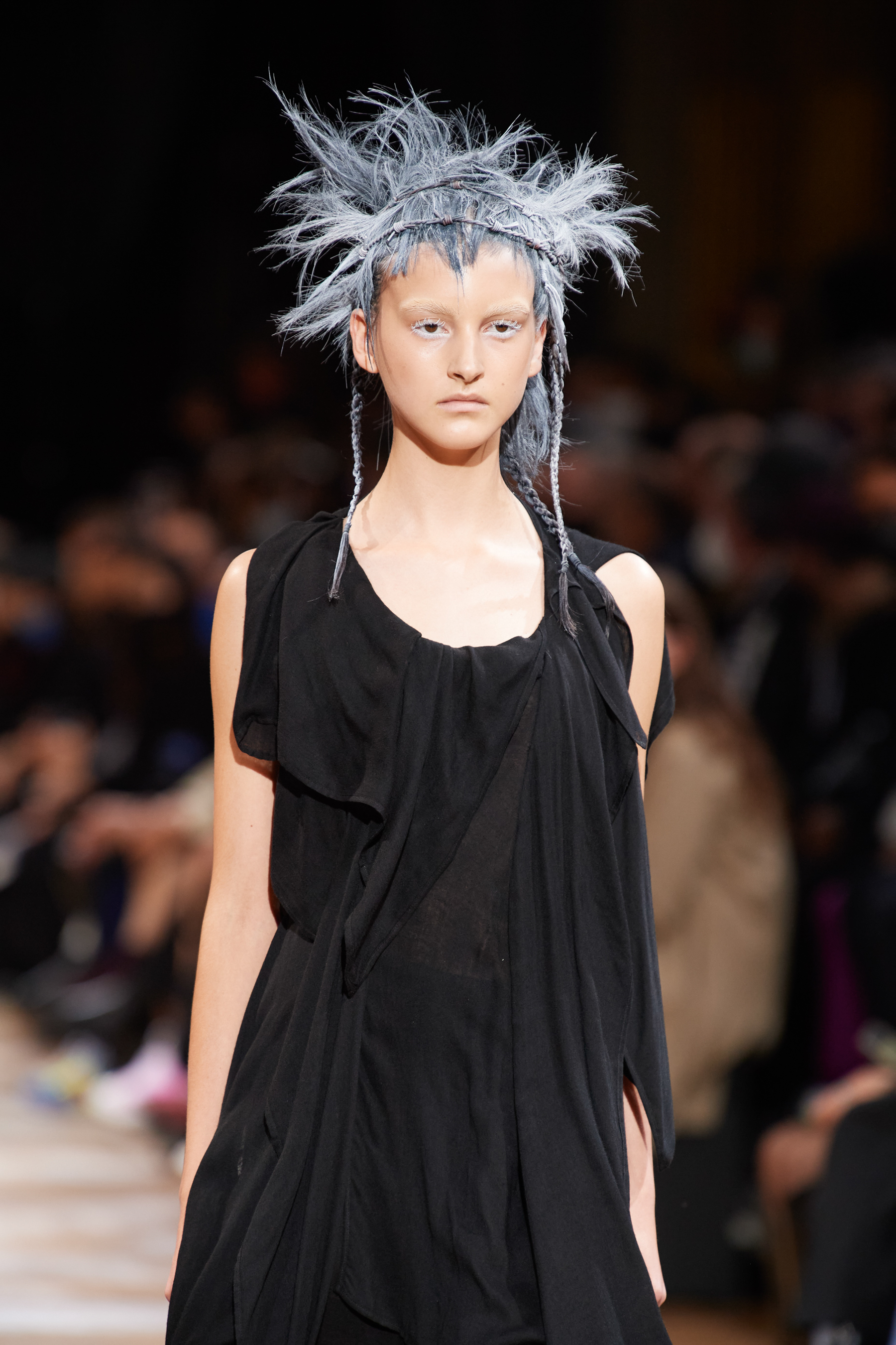 Yohji Yamamoto Spring 2022 Details Fashion Show