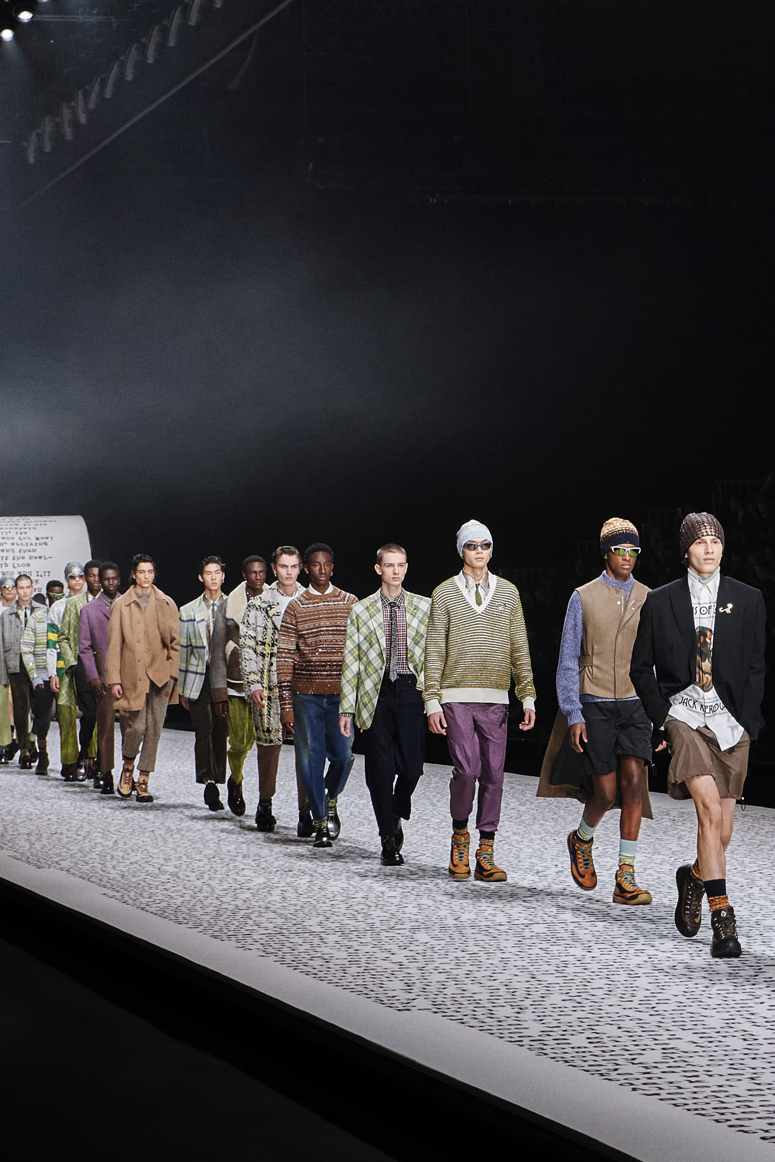 Dior Men's pre-fall 2022 fashion show review