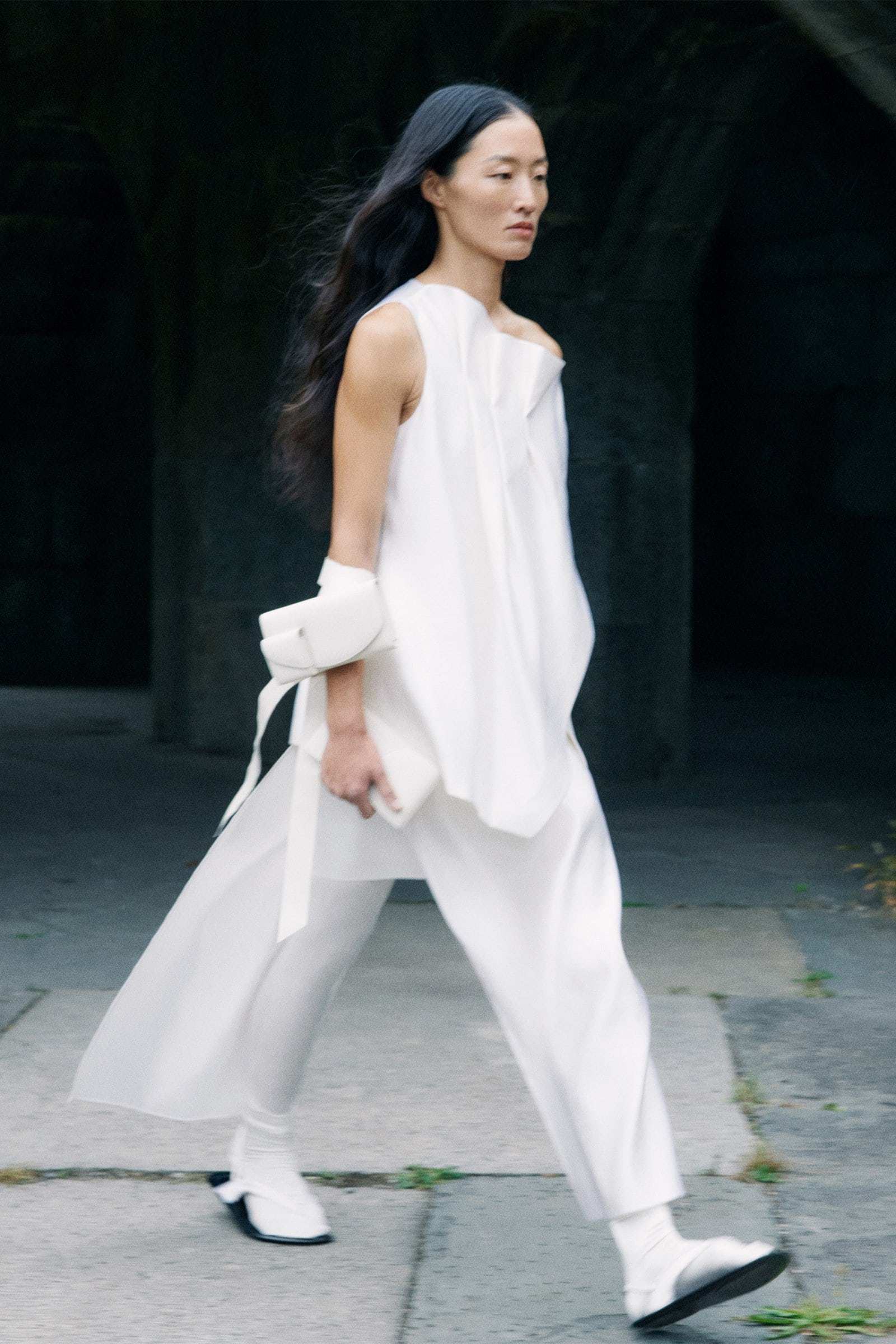 The Row Pre Fall 2022 Fashion Show