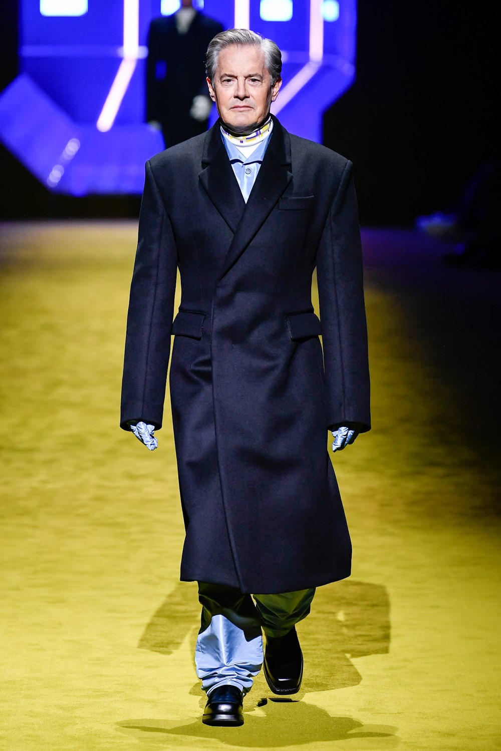 Prada Fall 2022 Men's Fashion Show Review | The Impression
