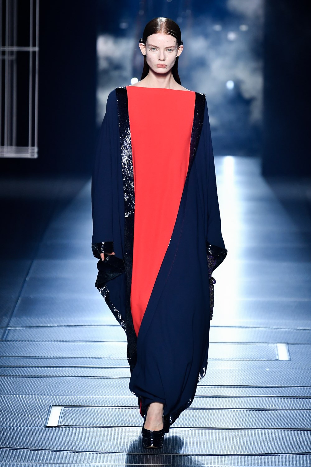 Review of Fendi Spring 2022 Couture Fashion Show