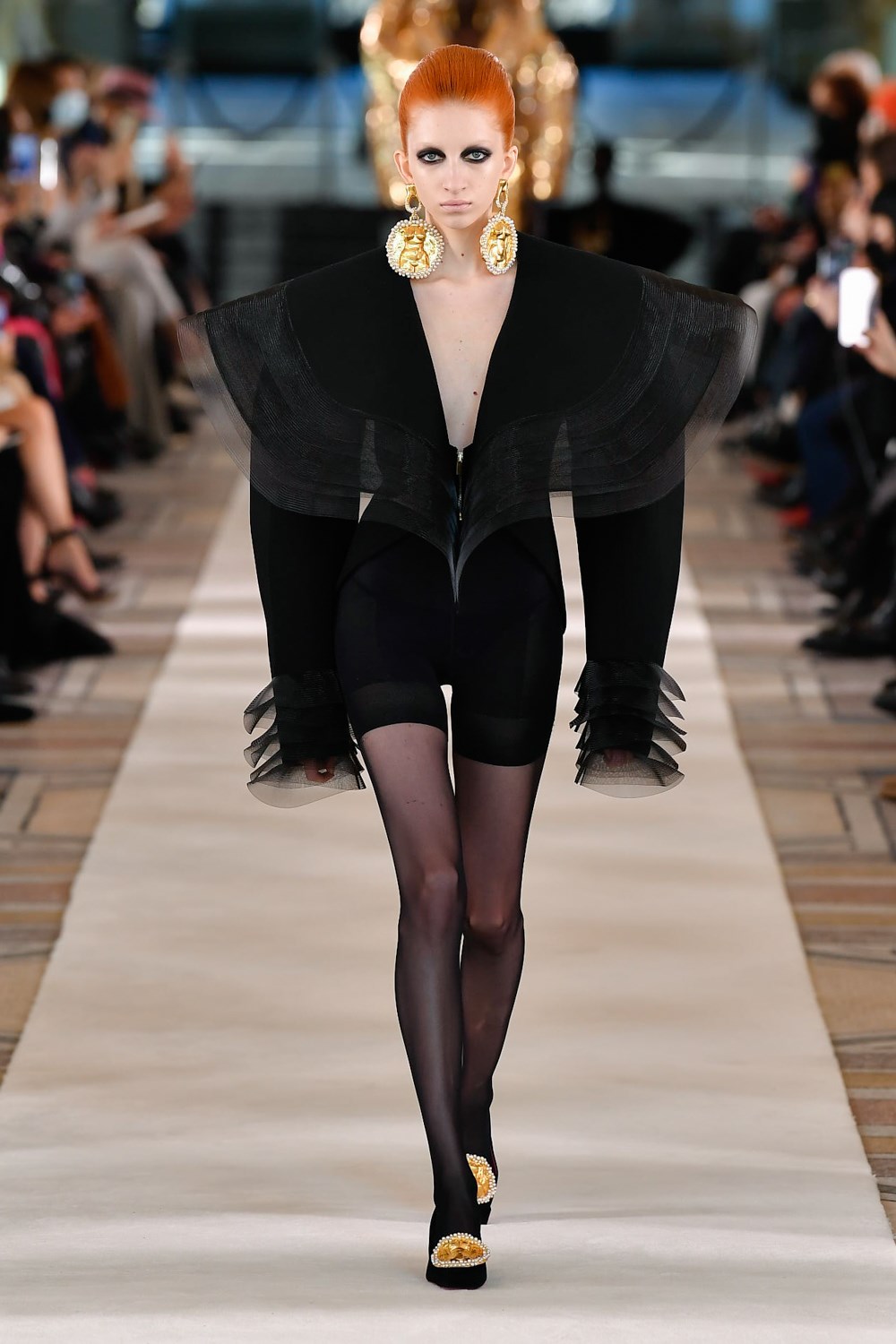 Schiaparelli Spring 2022 Couture Fashion Show | The Impression
