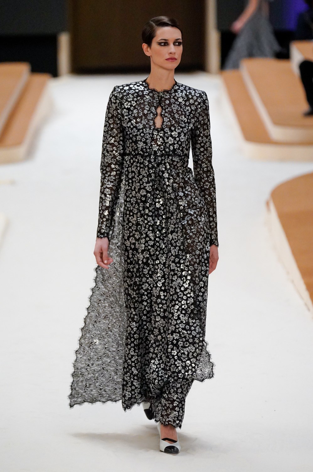 Chanel Spring 2022 Couture Fashion Show