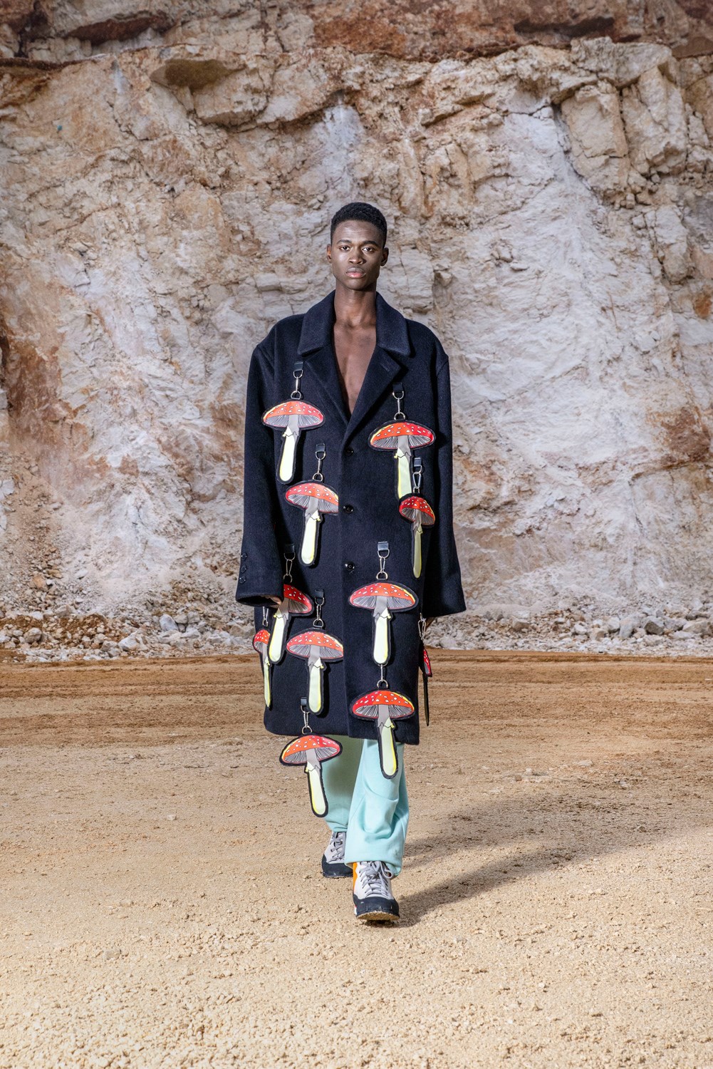 Dalpaos Fall 2022 Men’s Fall 2022 Men’s Fashion Show