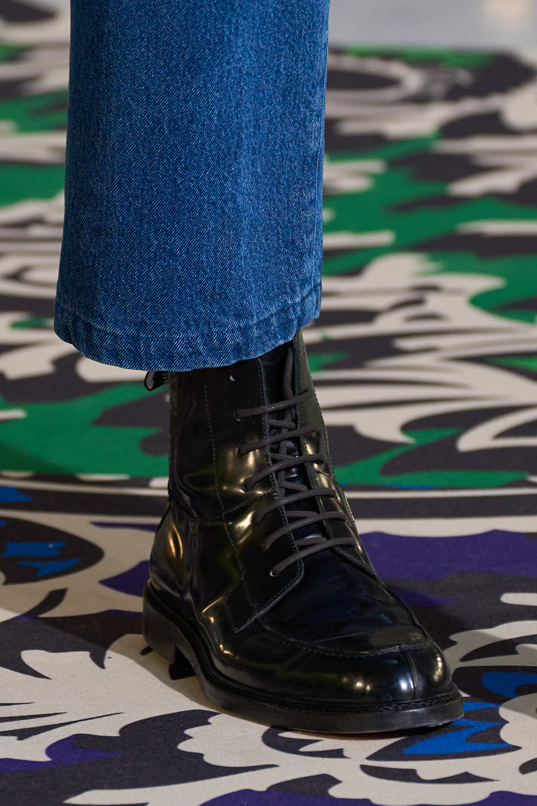 Etro Fall 2022 Men’s Details Fashion Show