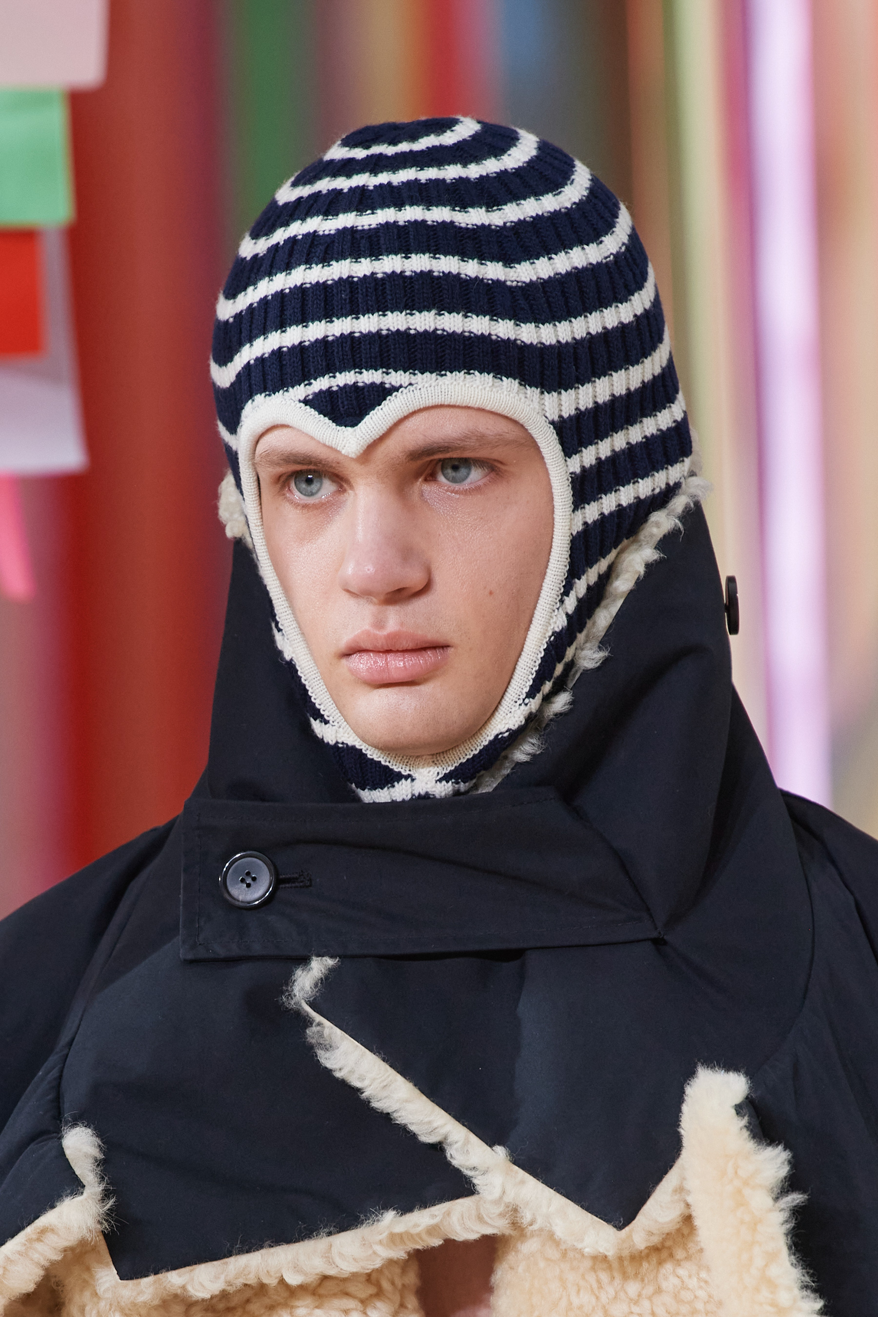 Loewe Fall 2022 Men’s Fashion Show Details Fashion Show