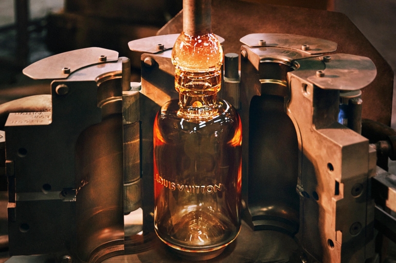 Louis Vuitton & Marc Newson Present A New Exclusive Flacon D’exception Fragrance