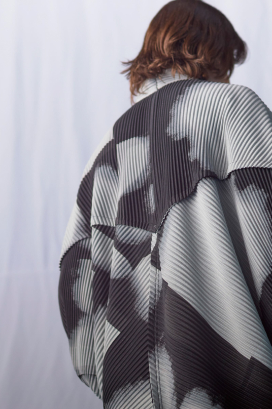 Issey Miyake Fall 2022 Men’s Fashion Show Backstage Fashion Show