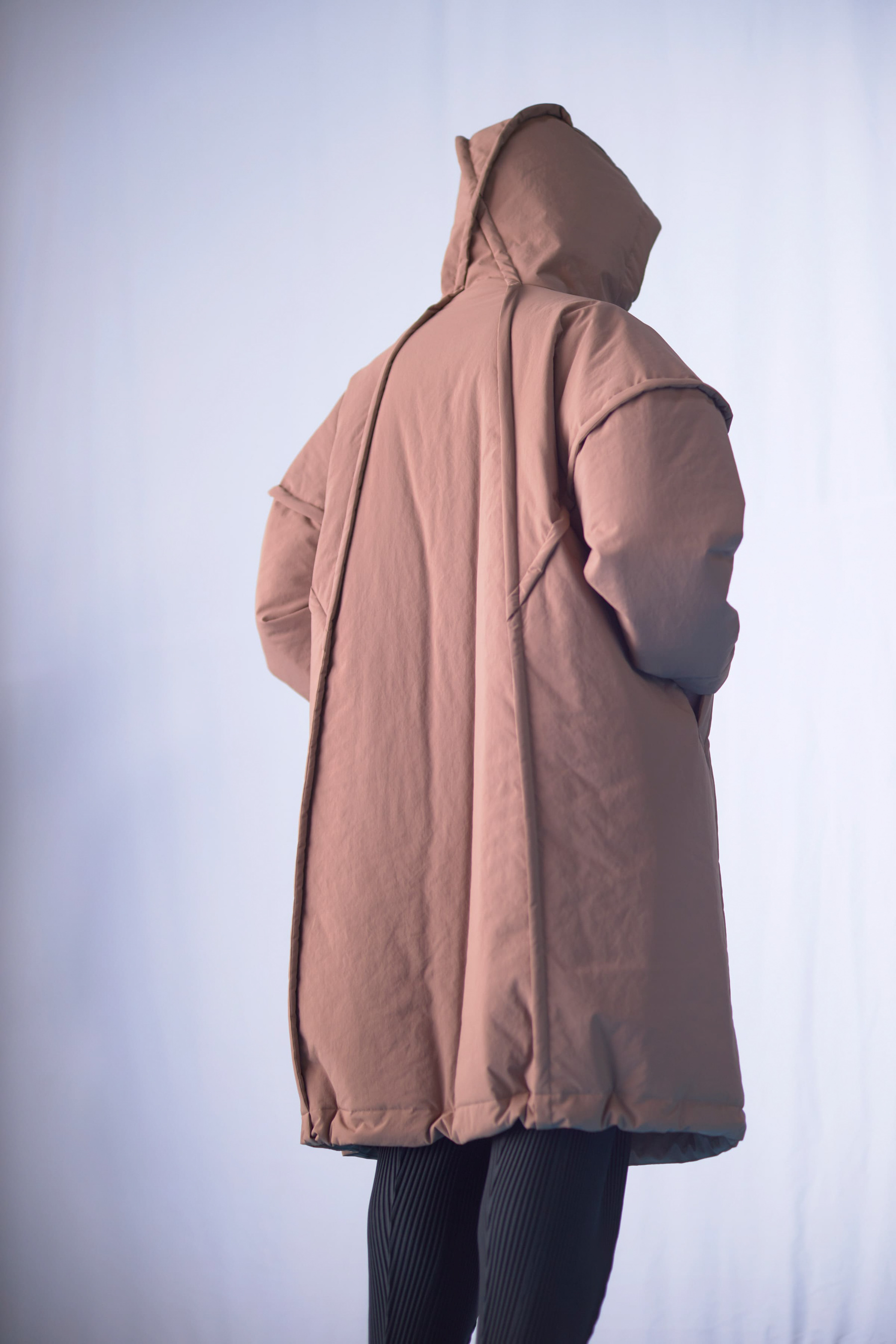 Issey Miyake Fall 2022 Men’s Fashion Show Backstage Fashion Show
