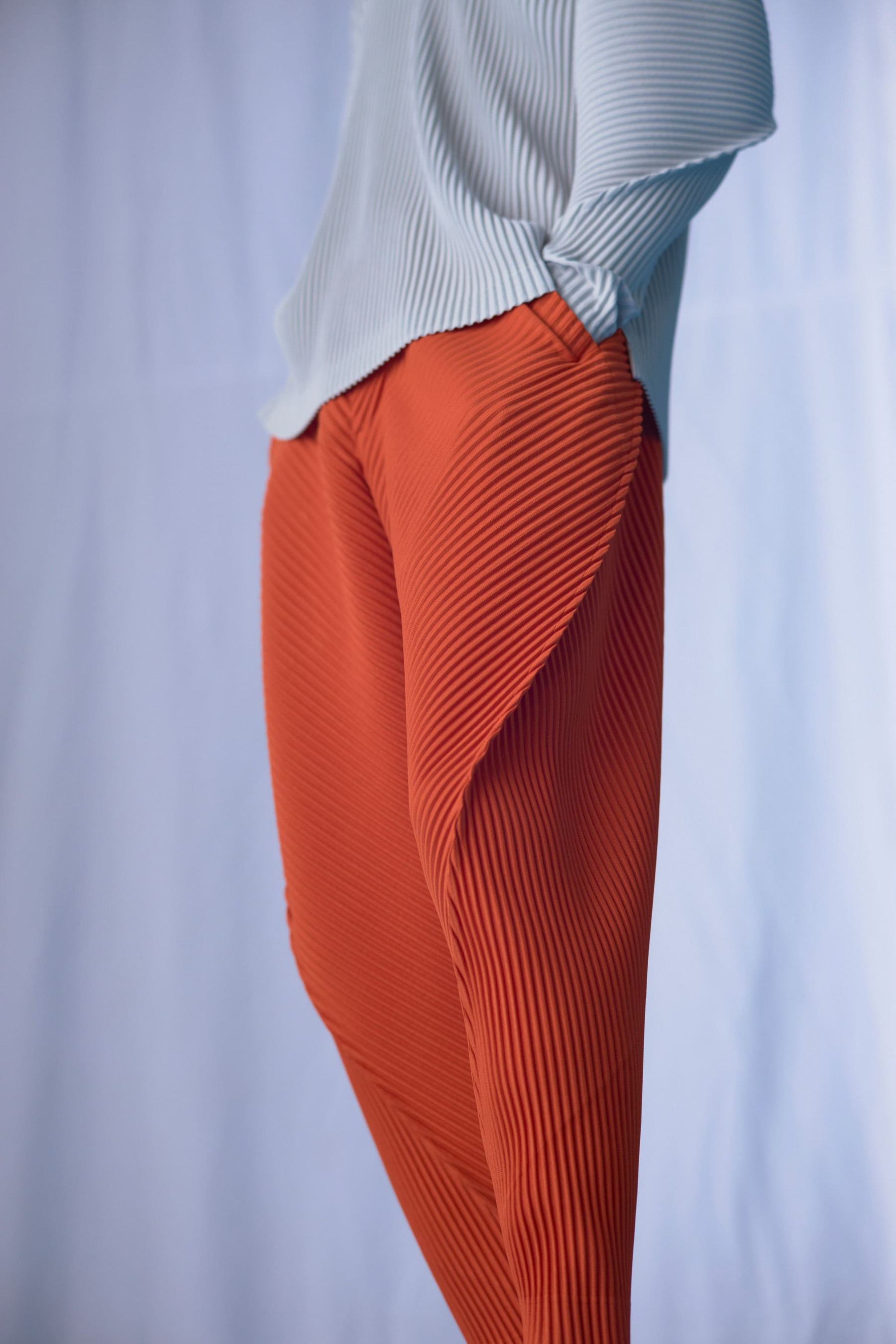 Issey Miyake Fall 2022 Men’s Fashion Show Backstage Fashion Show