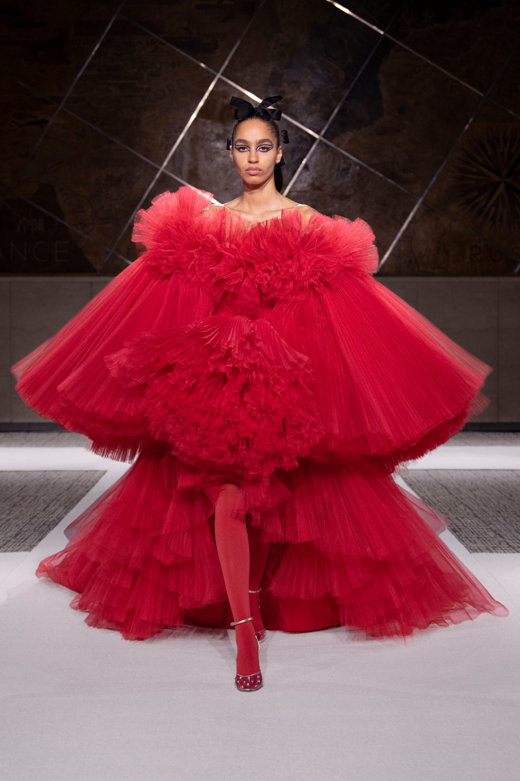 Giambattista Valli Spring 2022 Couture Fashion Show  Fashion Show