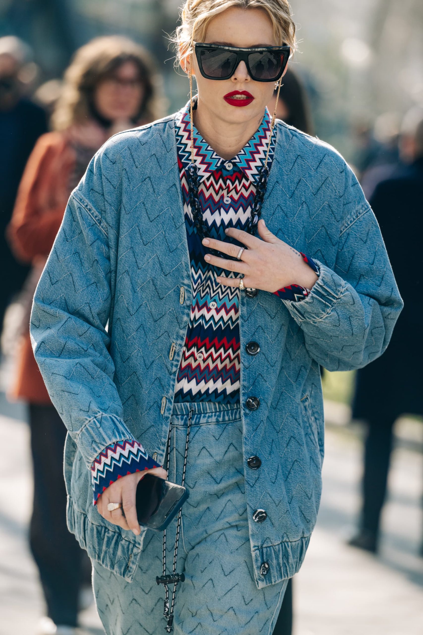 Milan Fall 2022 Street Style by Adam Katz | The Impression