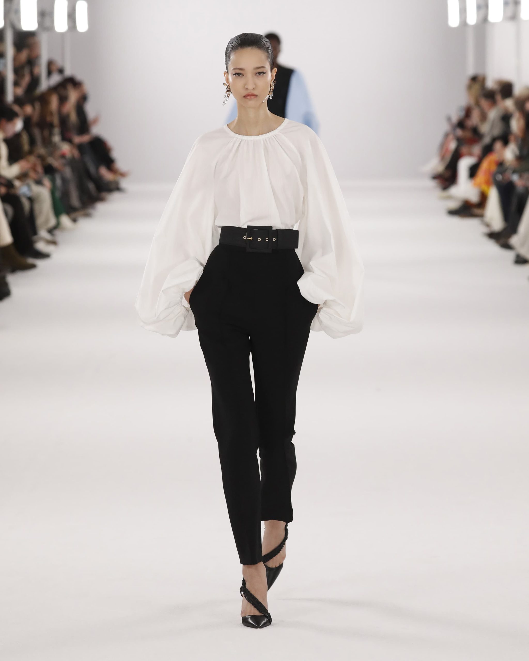 Carolina Herrera Fall 2022 Fashion Show Film | The Impression