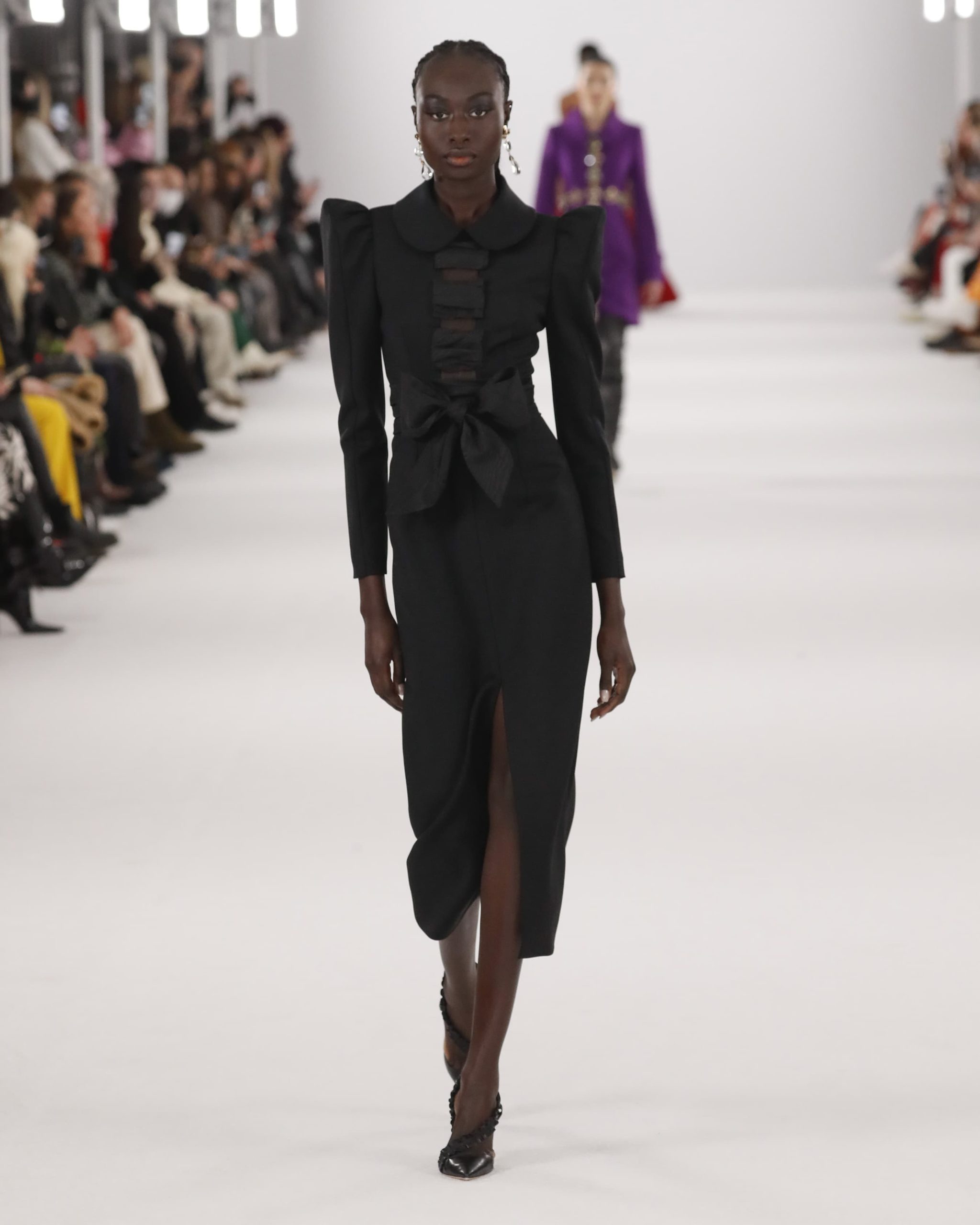 Carolina Herrera Fall 2022 Fashion Show | The Impression