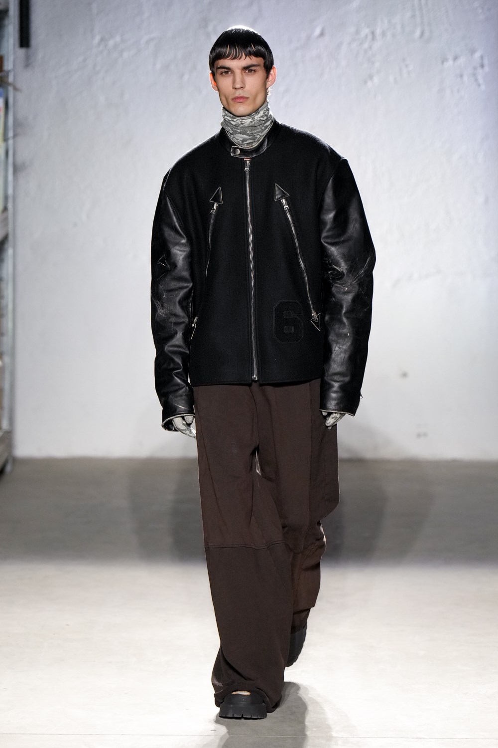 Mm6 Maison Margiela Fall 2022 Fashion Show