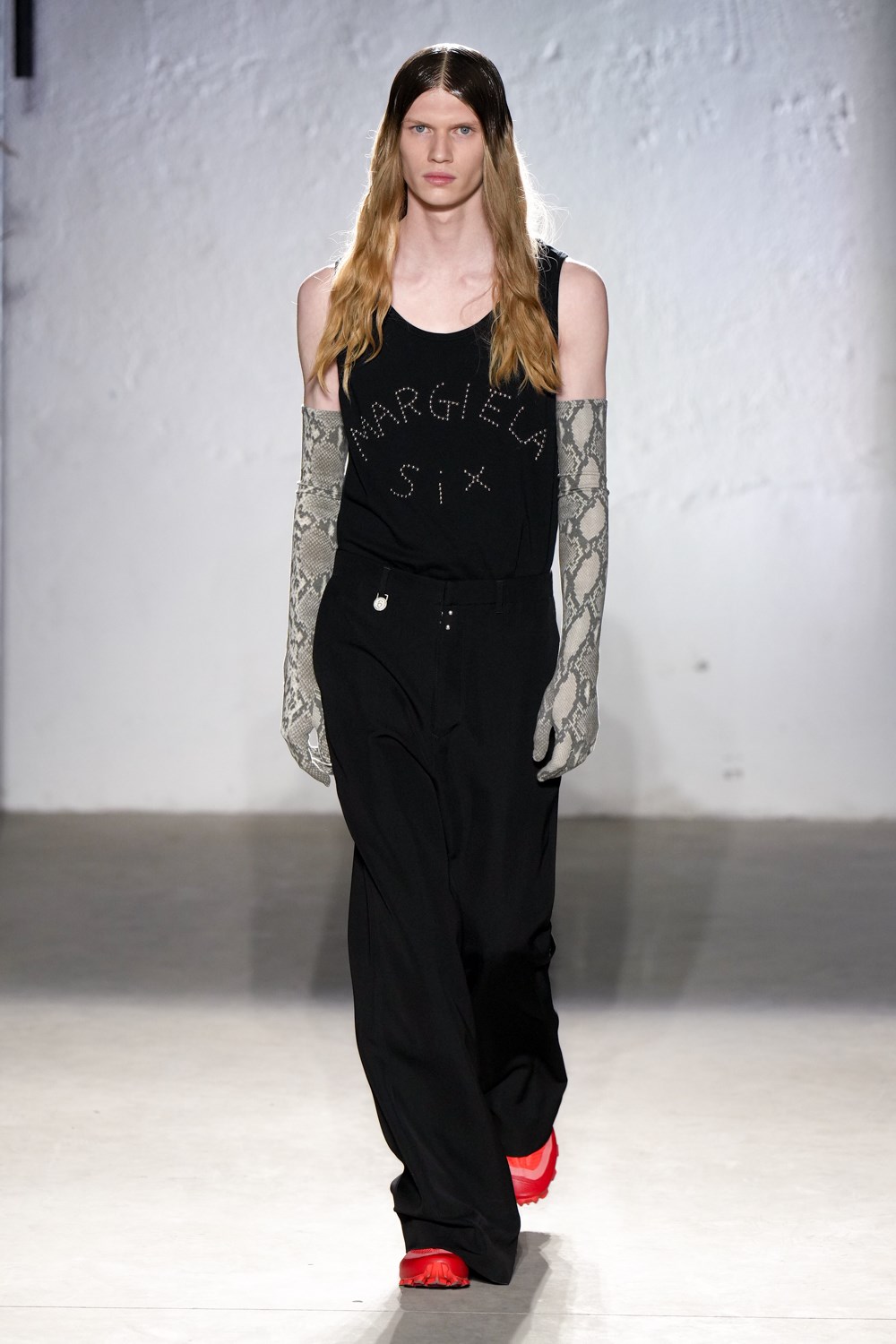 Mm6 Maison Margiela Fall 2022 Fashion Show