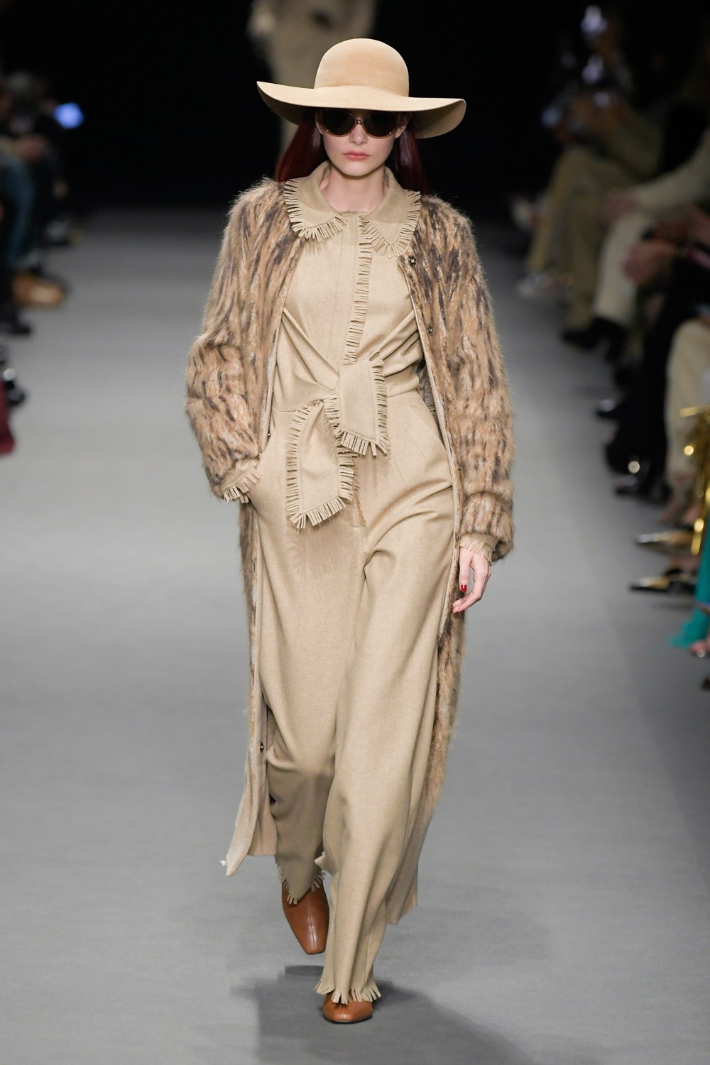 Alberta Ferretti Fall 2022 Fashion Show