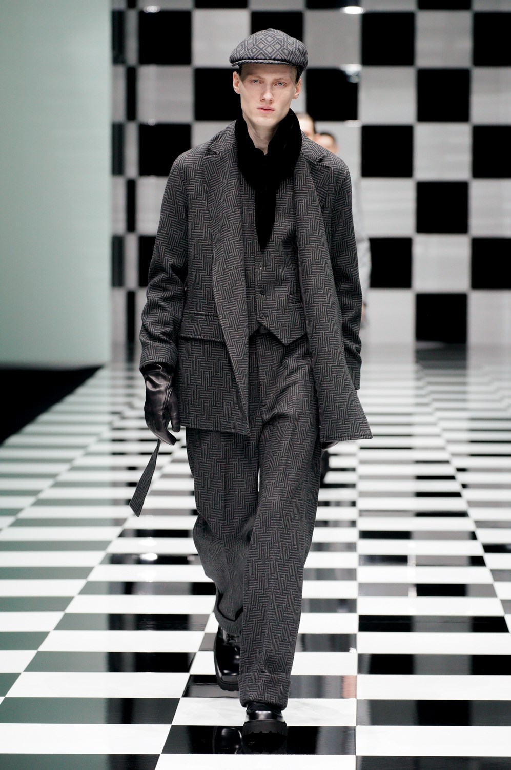 Emporio Armani Fall 2022 Fashion Show