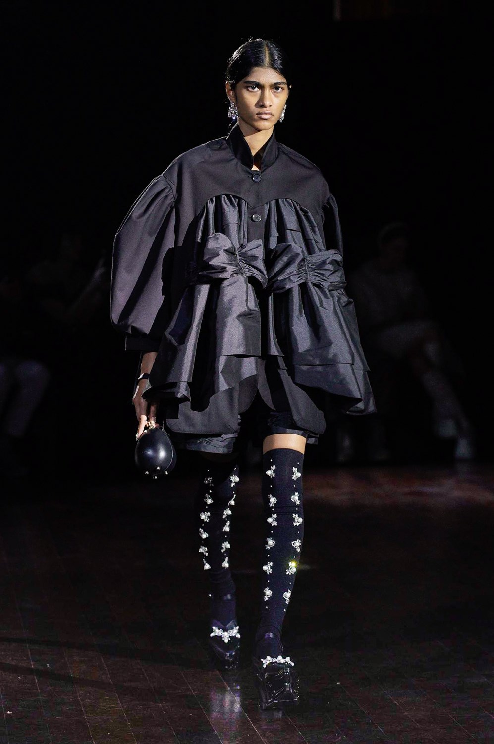 Simone Rocha Fall 2022 Fashion Show