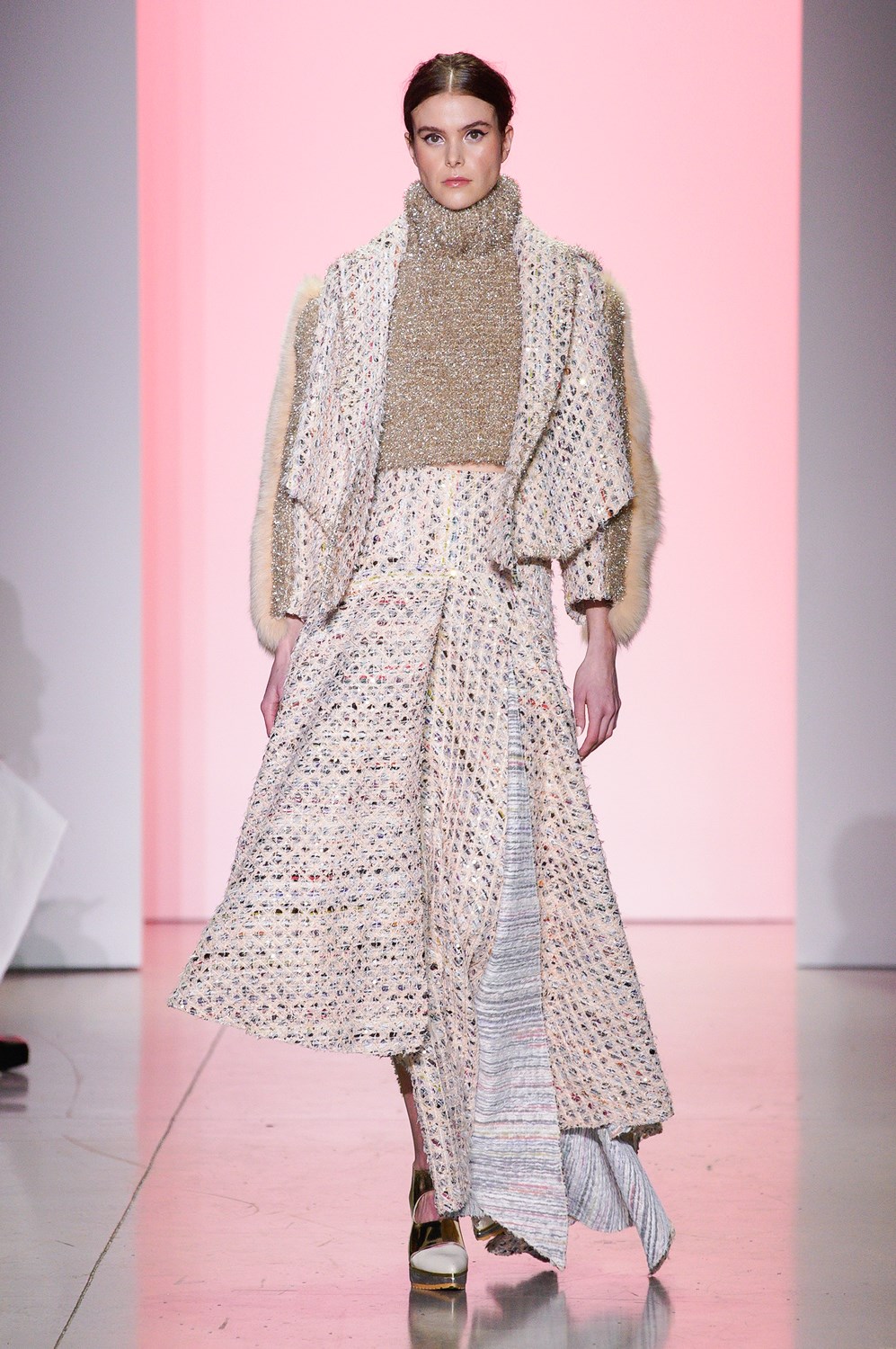 Son Jung Wan Fall 2022 Fashion Show
