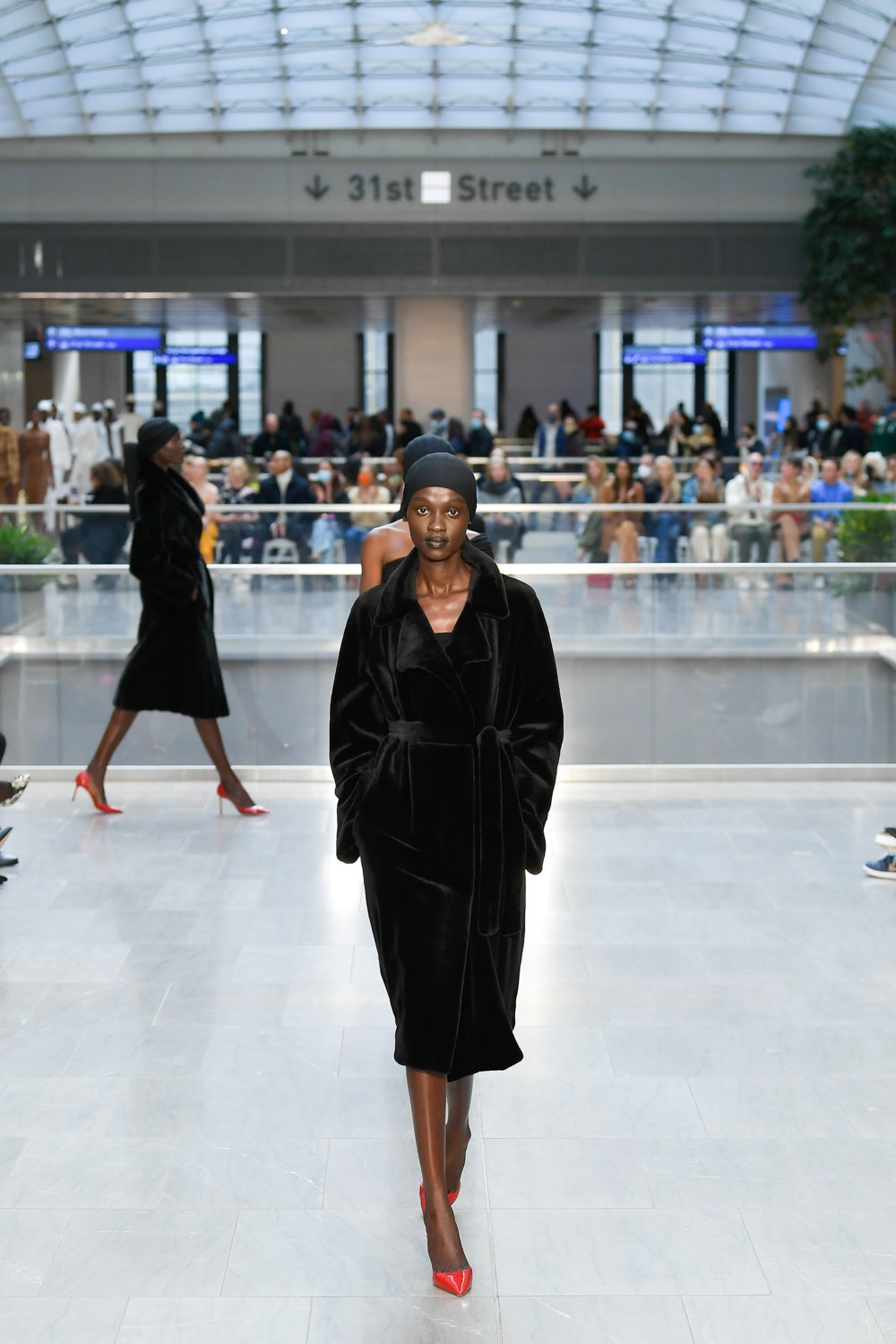 Victor Glemaud Fall 2022 Fashion Show