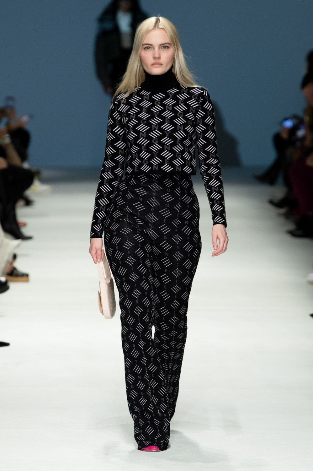 Genny Fall 2022 Fashion Show