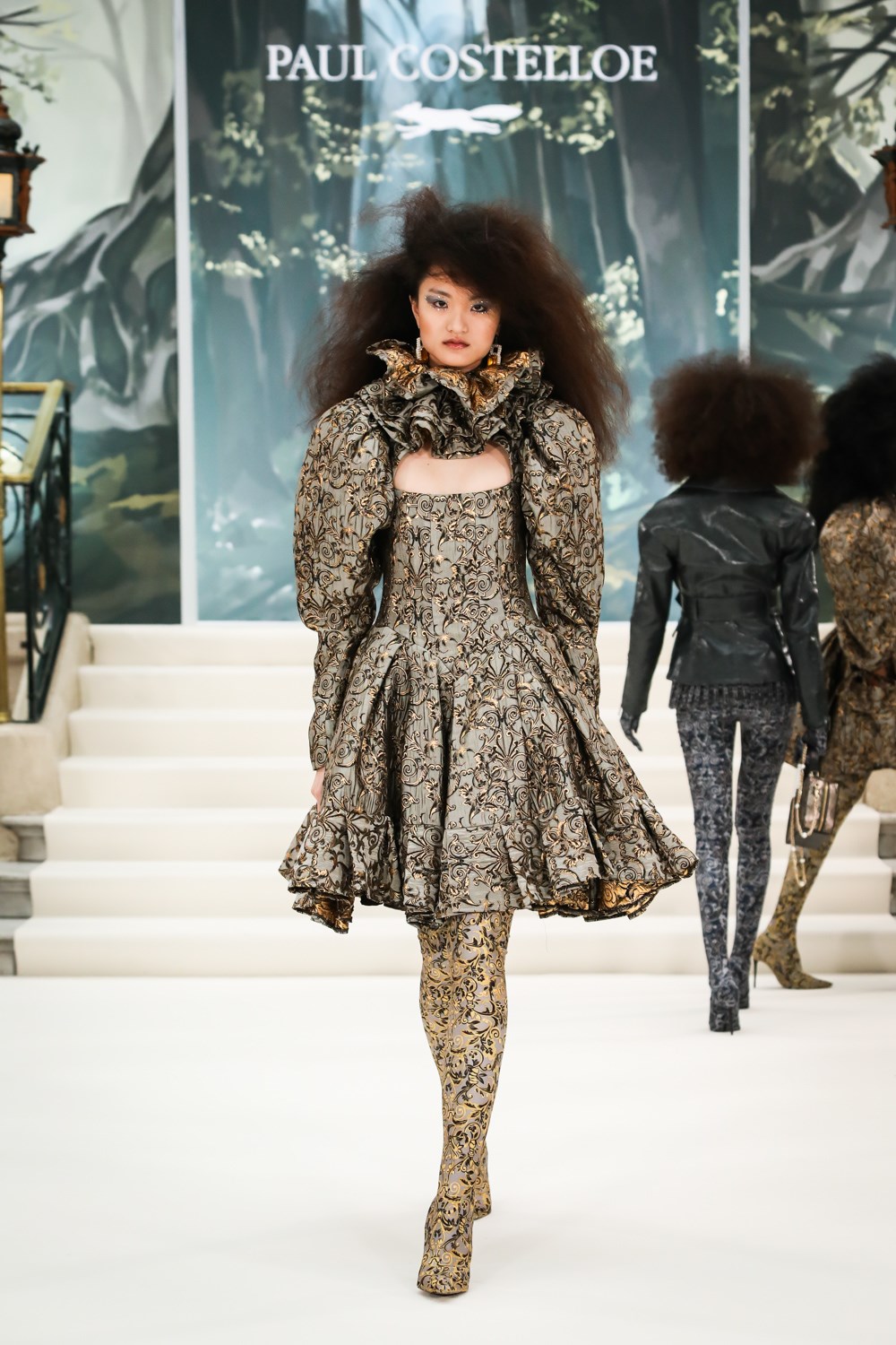 Paul Costelloe Fall 2022 Fashion Show