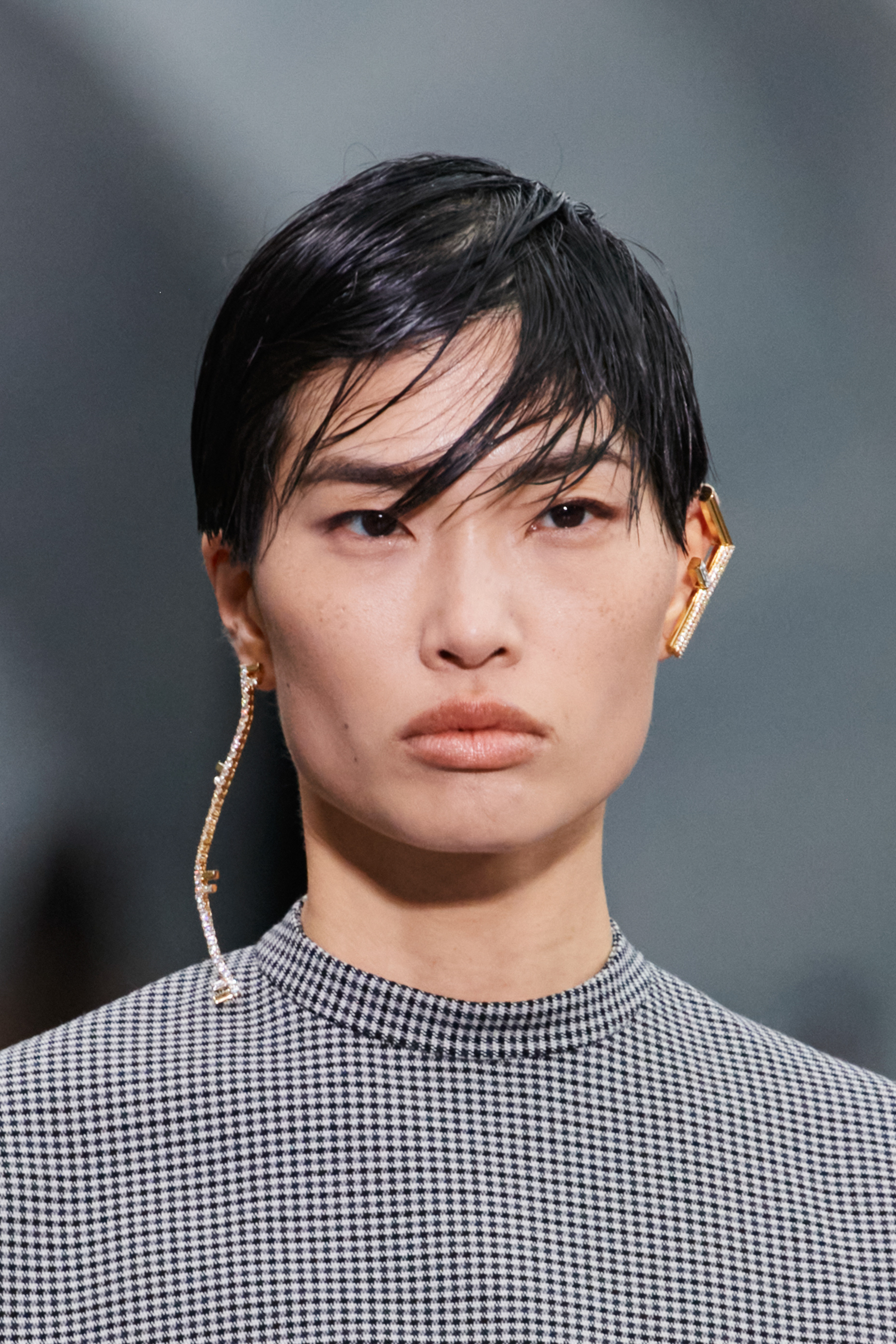 Fendi Fall 2022 Fashion Show Details Fashion Show