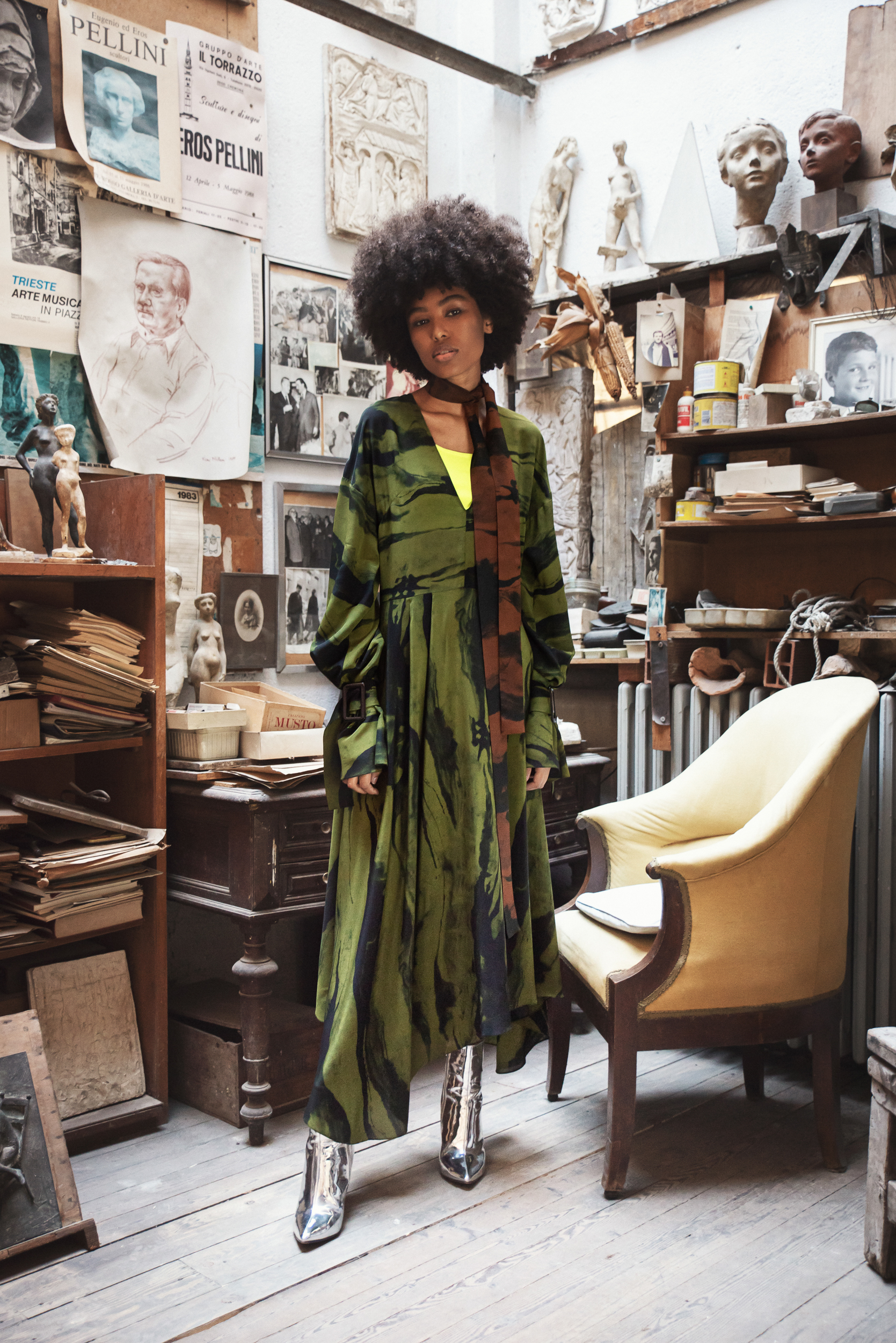 Gilberto Calzolari Fall 2022 Fashion Show 
