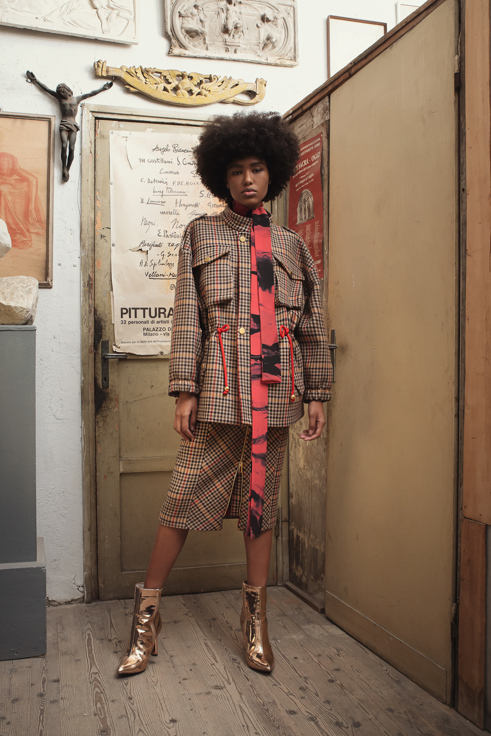 Gilberto Calzolari Fall 2022 Fashion Show 