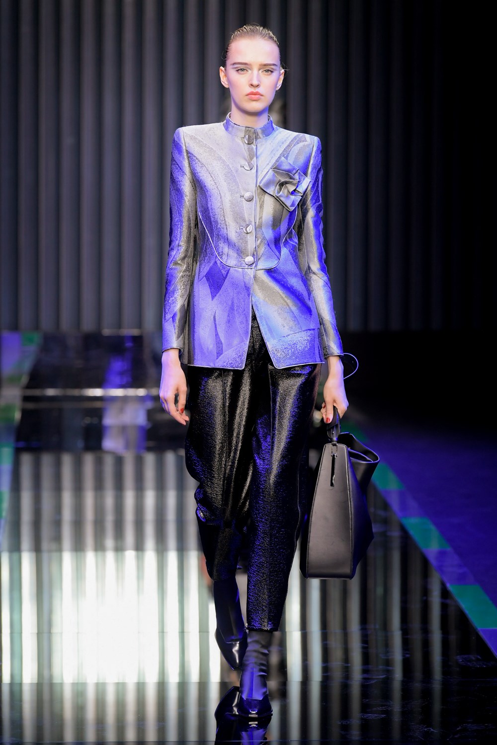 Giorgio Armani Fall 2022 Fashion Show