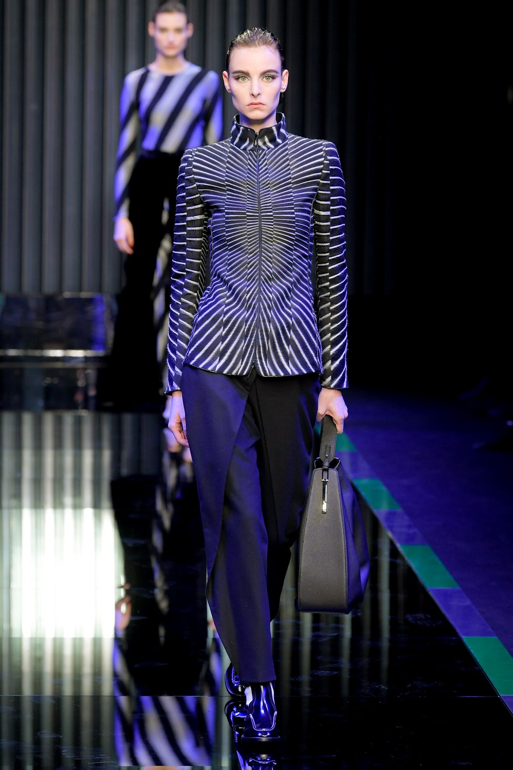 Giorgio Armani Fall 2022 Fashion Show