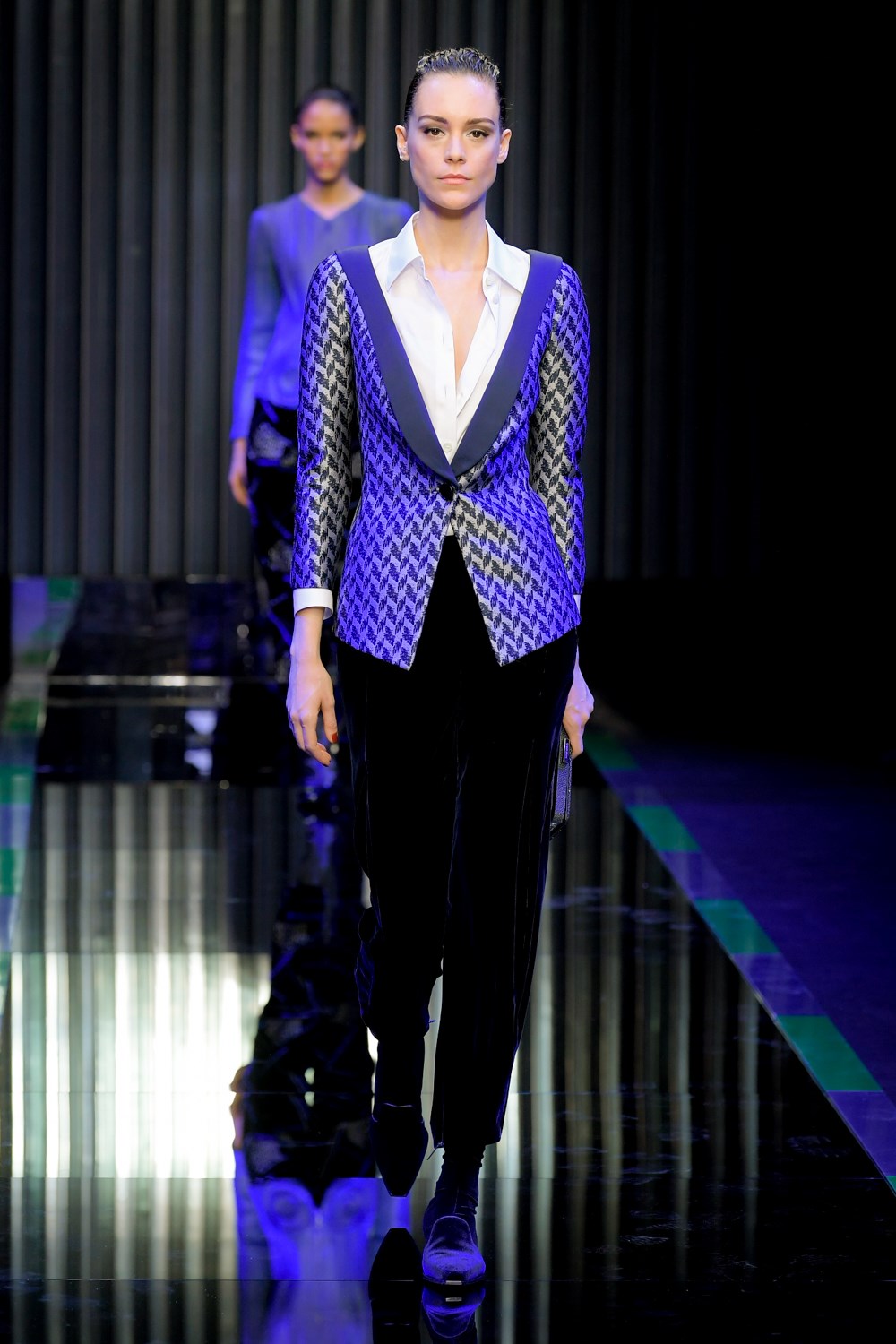 Giorgio Armani Fall 2022 Fashion Show