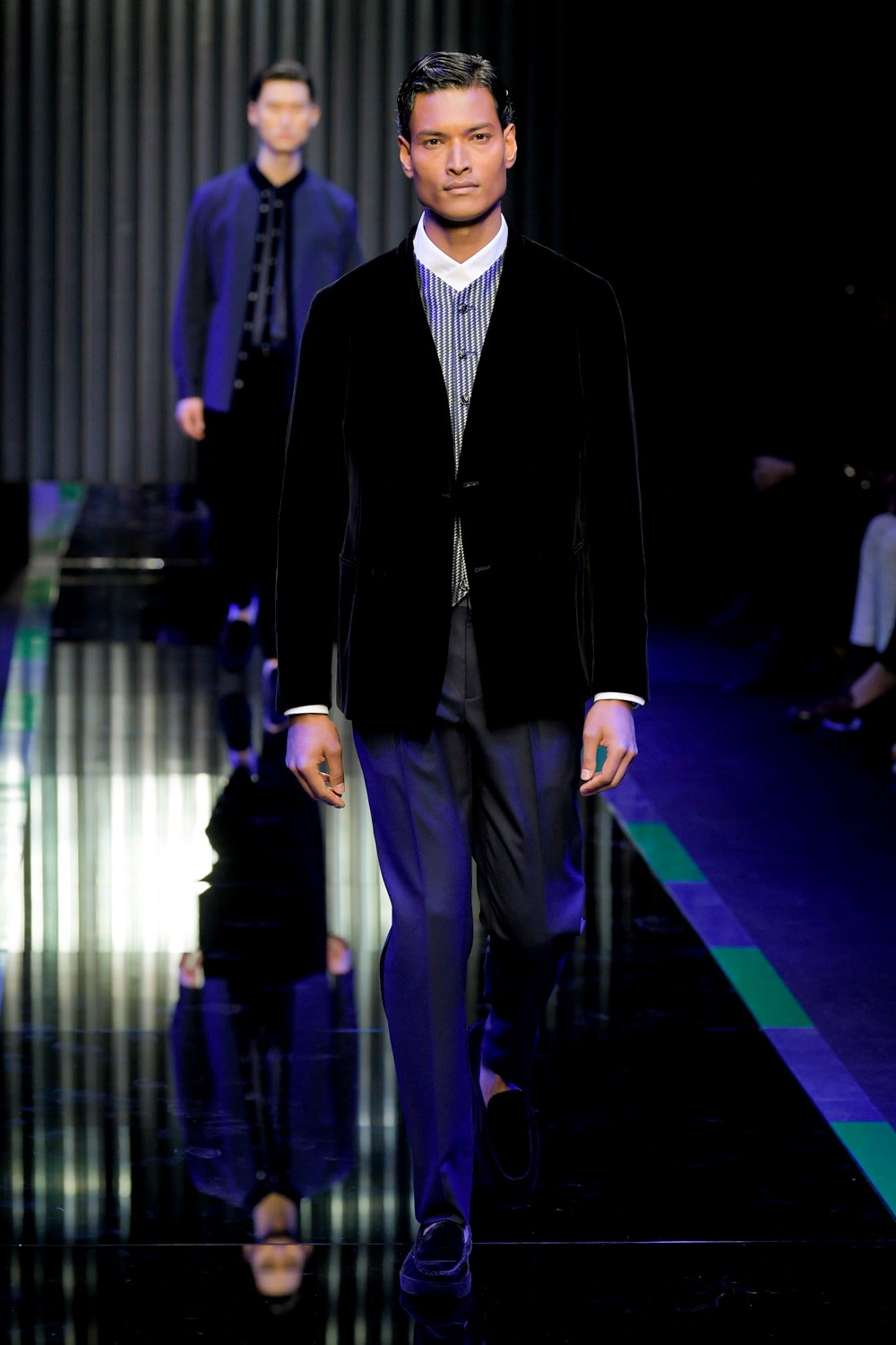 Giorgio Armani Fall 2022 Fashion Show