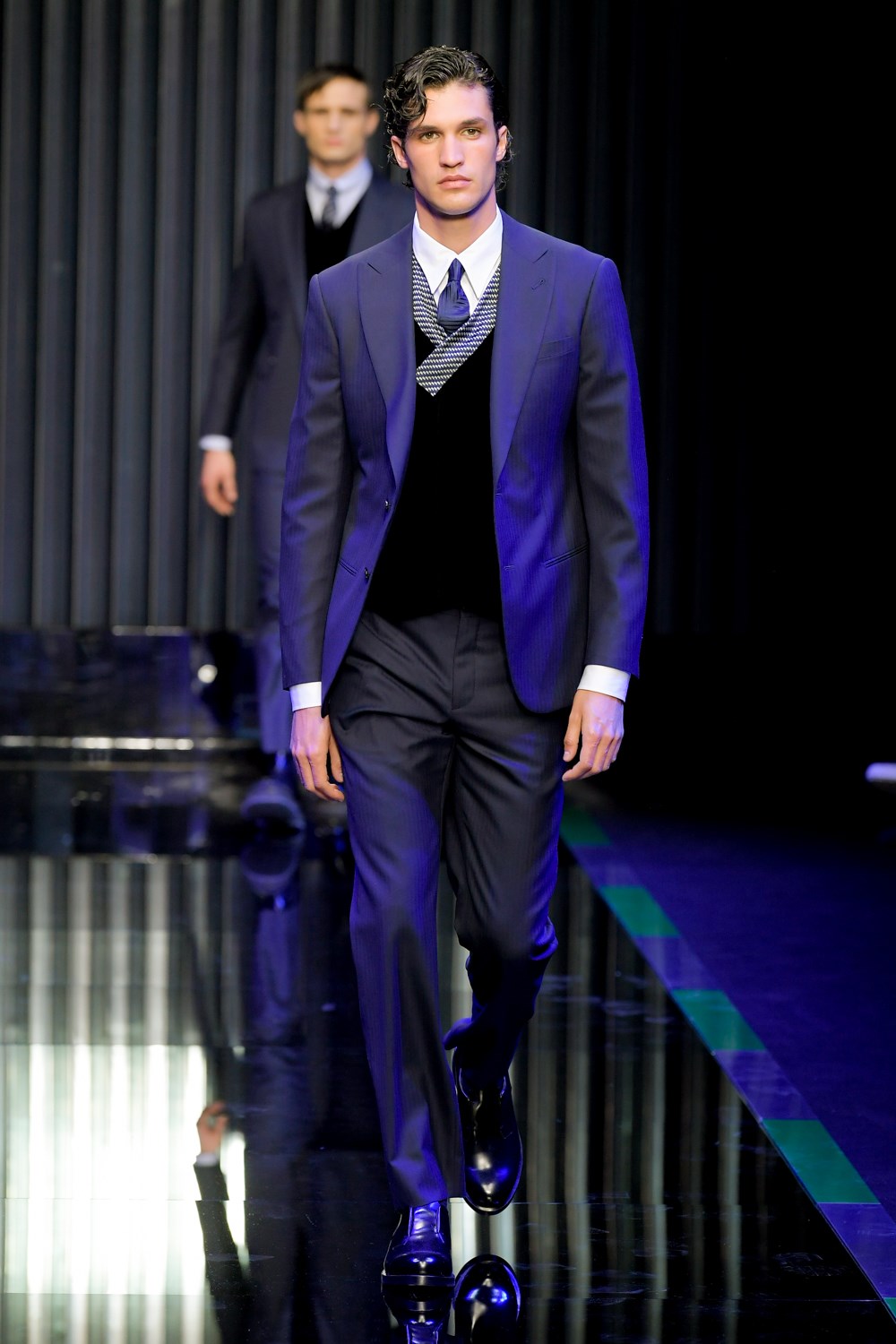 Giorgio Armani Fall 2022 Fashion Show