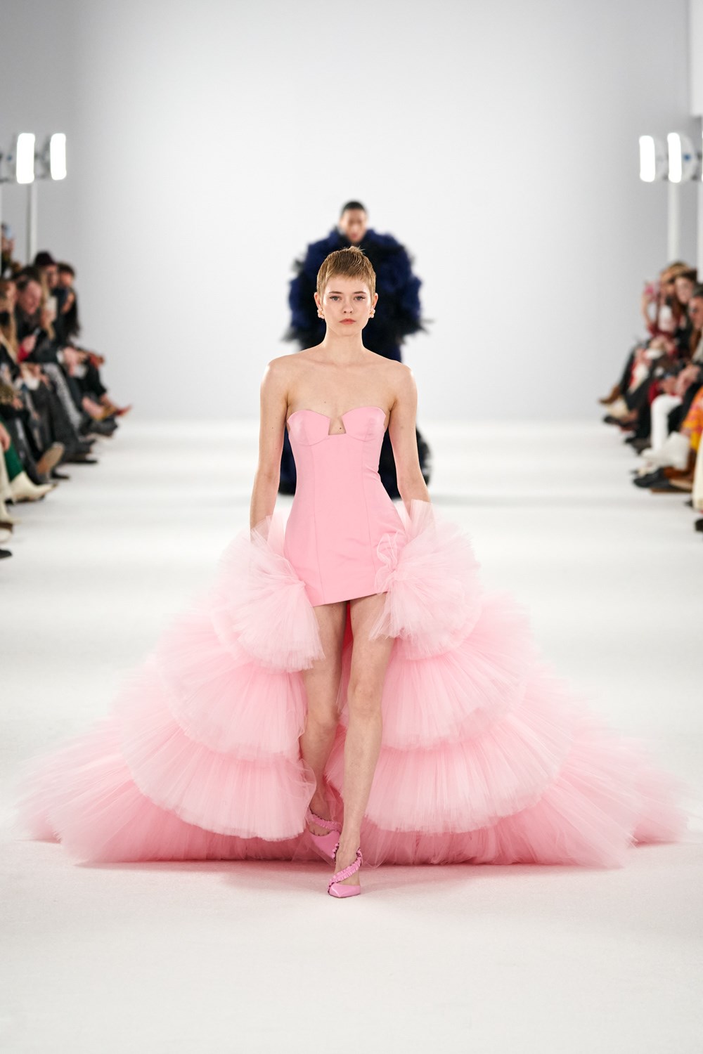 Carolina Herrera Fall 2022 Fashion Show