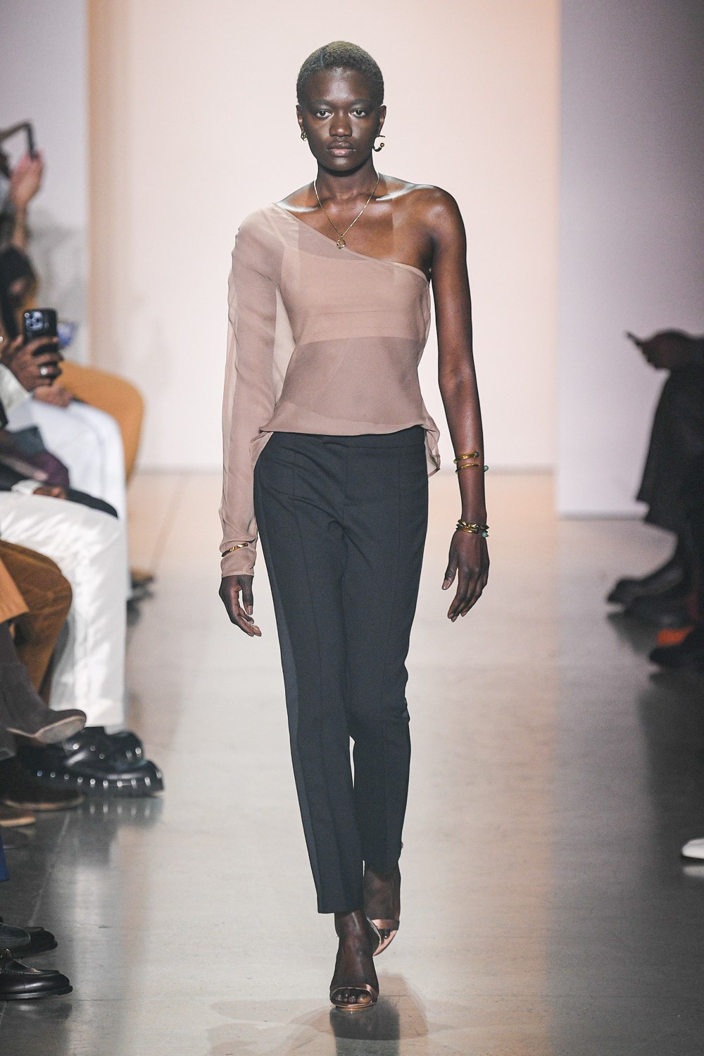 Third Crown Fall 2022 Fashion Show
